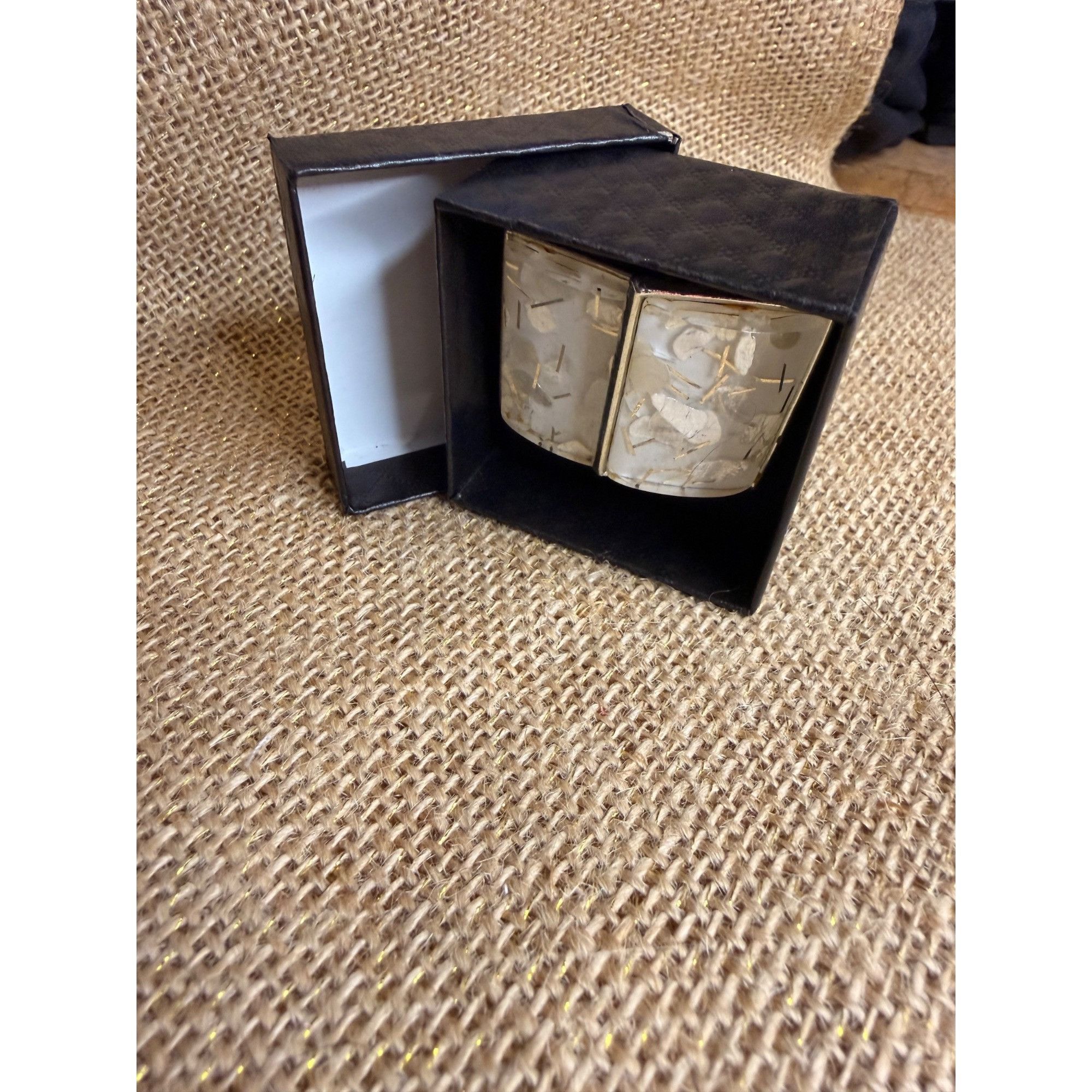 Other Vintage Silver-Tone Rectangular Clip-On Earrings With Shell Size ONE SIZE - 4 Thumbnail