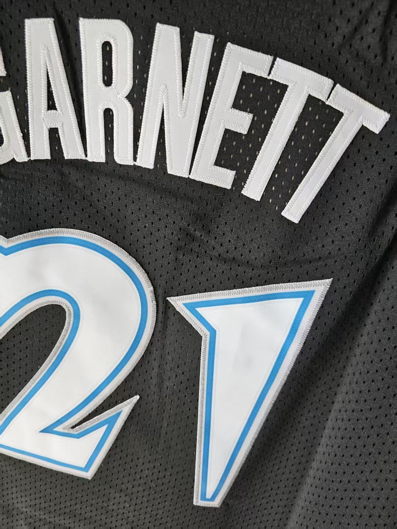 NBA Timberwolves 21 Garnett Jersey Stitched Black Size US M / EU 48-50 / 2 - 5 Thumbnail