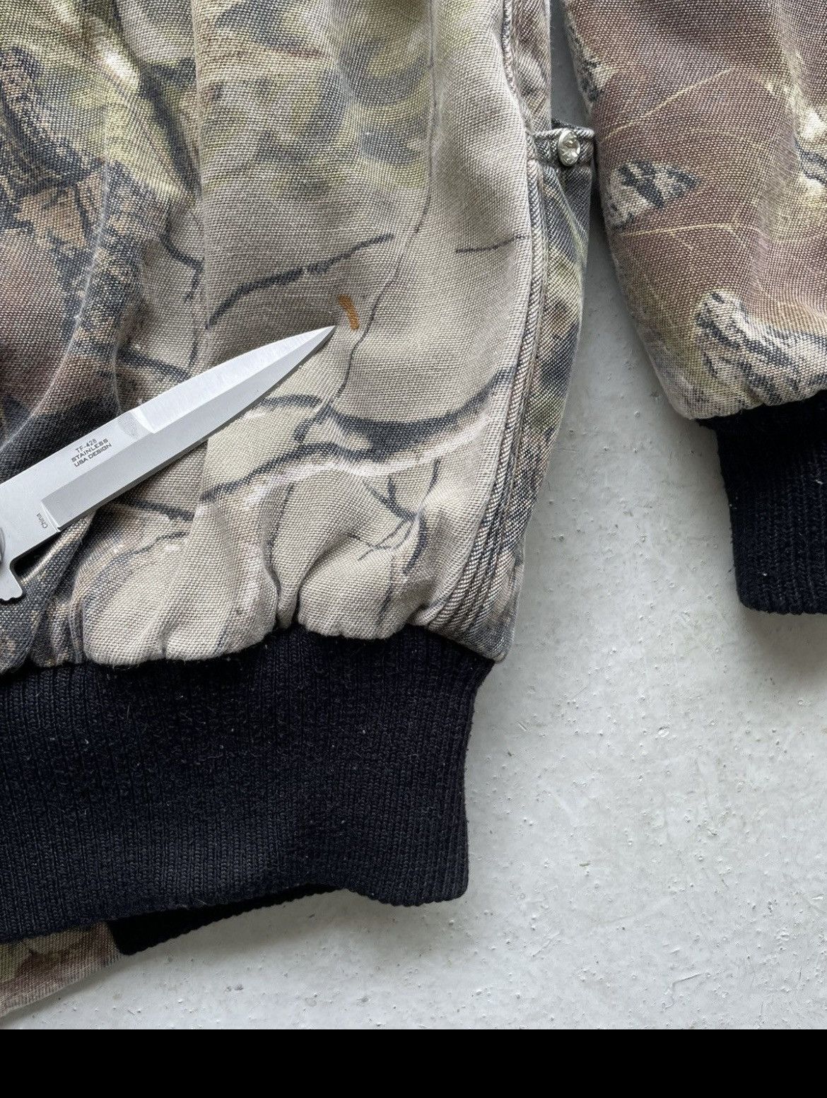 Carhartt × Vintage Vintage Crazy Rare 90's Camo Boxy Carhartt Style Jacket Size US M / EU 48-50 / 2 - 15 Thumbnail