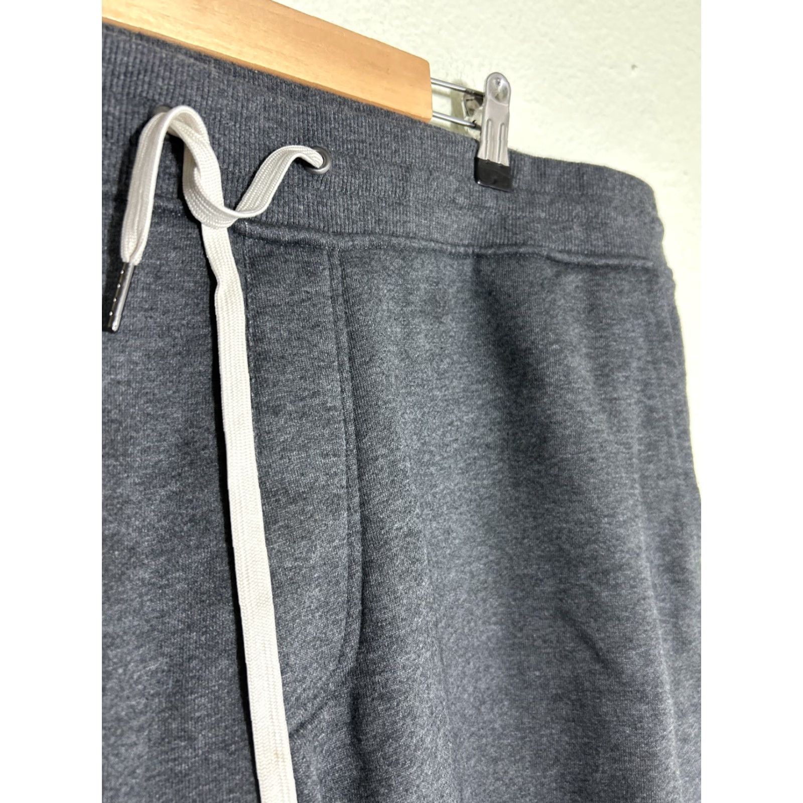 Vintage True Classic Fleece Joggers Mens 2XL Charcoal Gray Slim/Tapered Pockets Elastic Waist Casual Activewear Lounge Set? Size US 39 - 7 Thumbnail