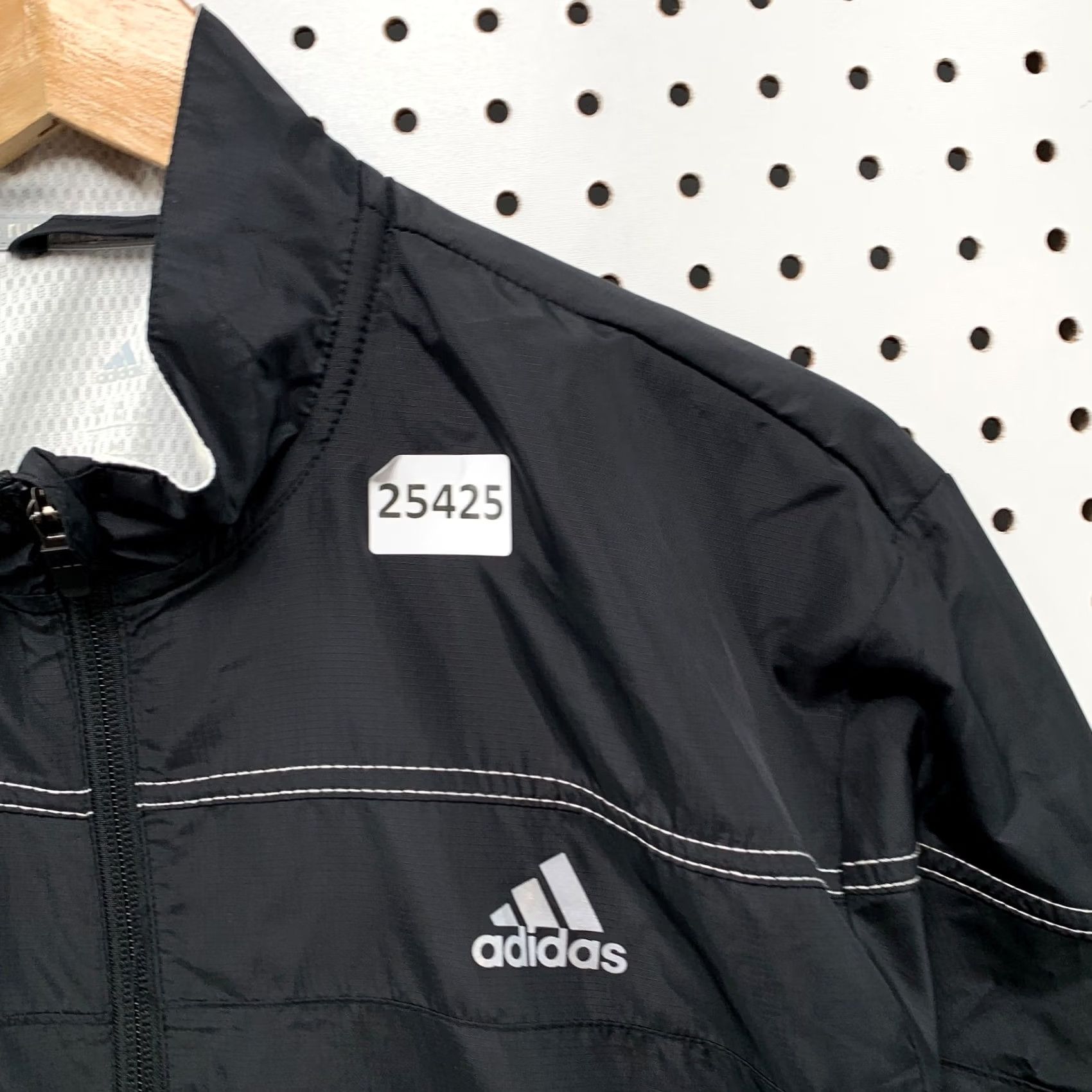Adidas Adidas Running Windbreaker Jacket Black Mens Medium Vented 22.5x31 Size US M / EU 48-50 / 2 - 7 Thumbnail