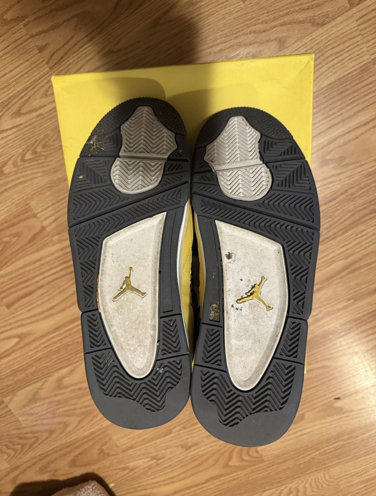 Jordan Brand Lighting 4s jordans Size US 10 / EU 43 - 7 Thumbnail
