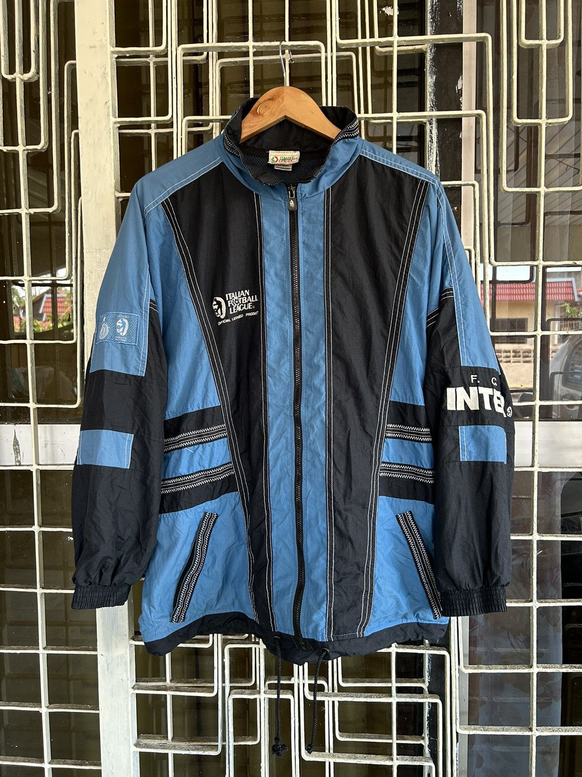 image of Kappa Inter Milan Fc Jackets 90's in Black/Blue, Men's (Size XL)