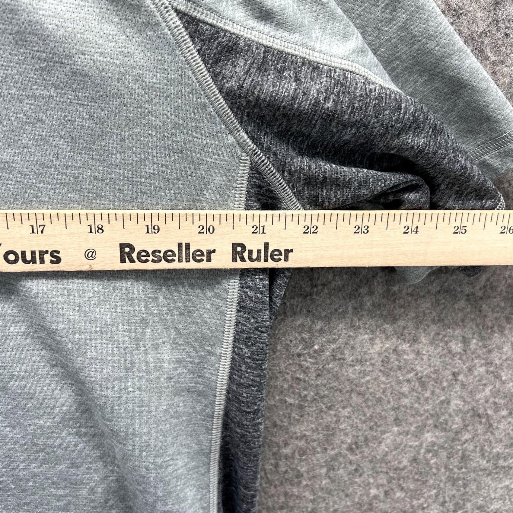 Champion Champion Shirt Men Large Adult Gray Athletic Training Powertrain Vapor Vintage Size US L / EU 52-54 / 3 - 5 Thumbnail