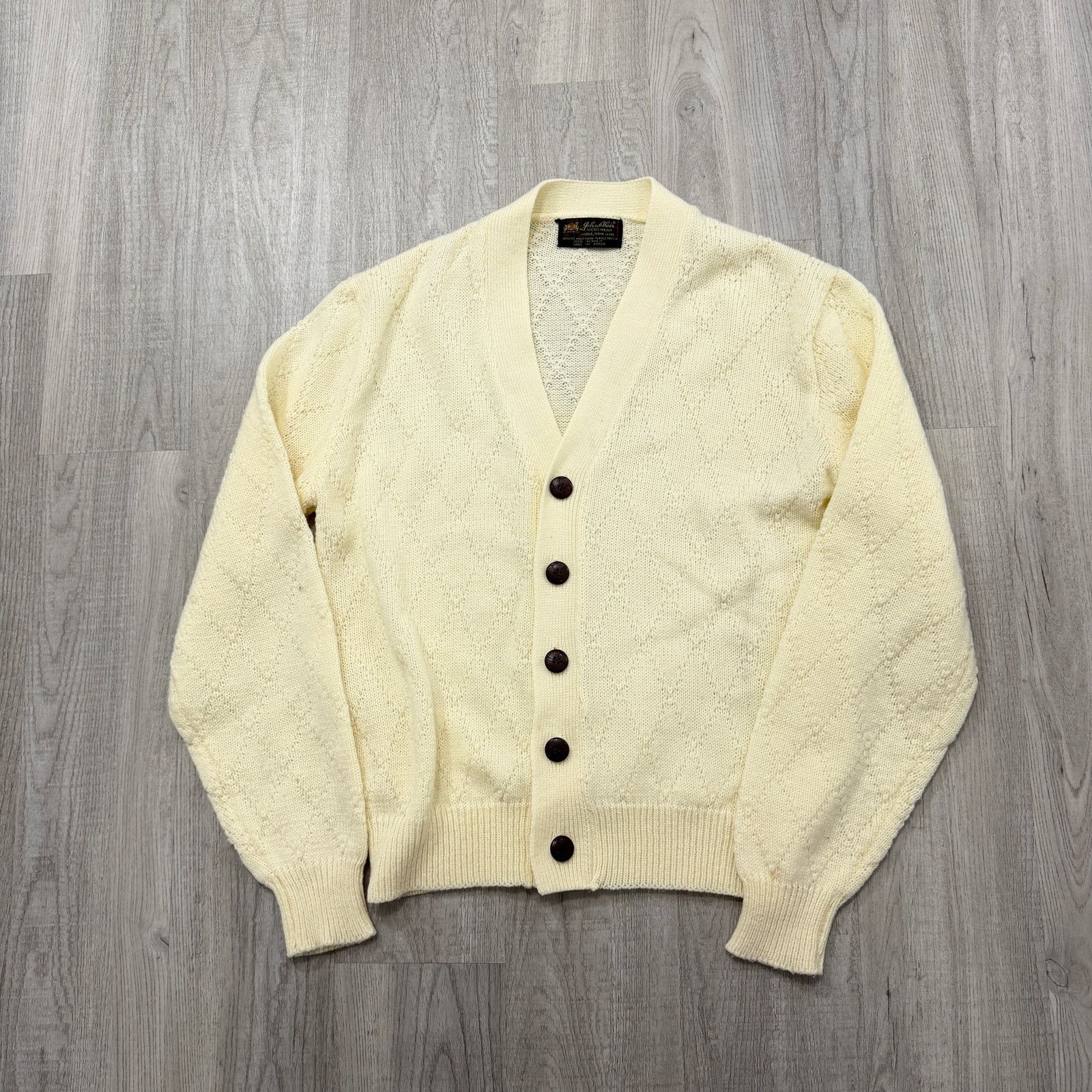 Vintage Vintage John Blair Cardigan Sweater Men's Medium Cream 70s Size US M / EU 48-50 / 2 - 1 Thumbnail