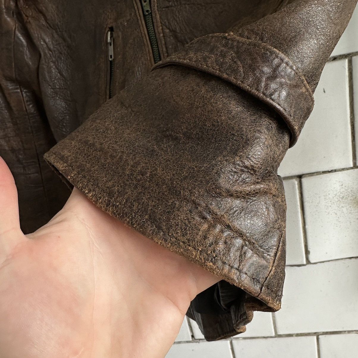 Other Vintage Moto Leather Jacket Distressed Y2K Style USA 90s Size US M / EU 48-50 / 2 - 10 Thumbnail