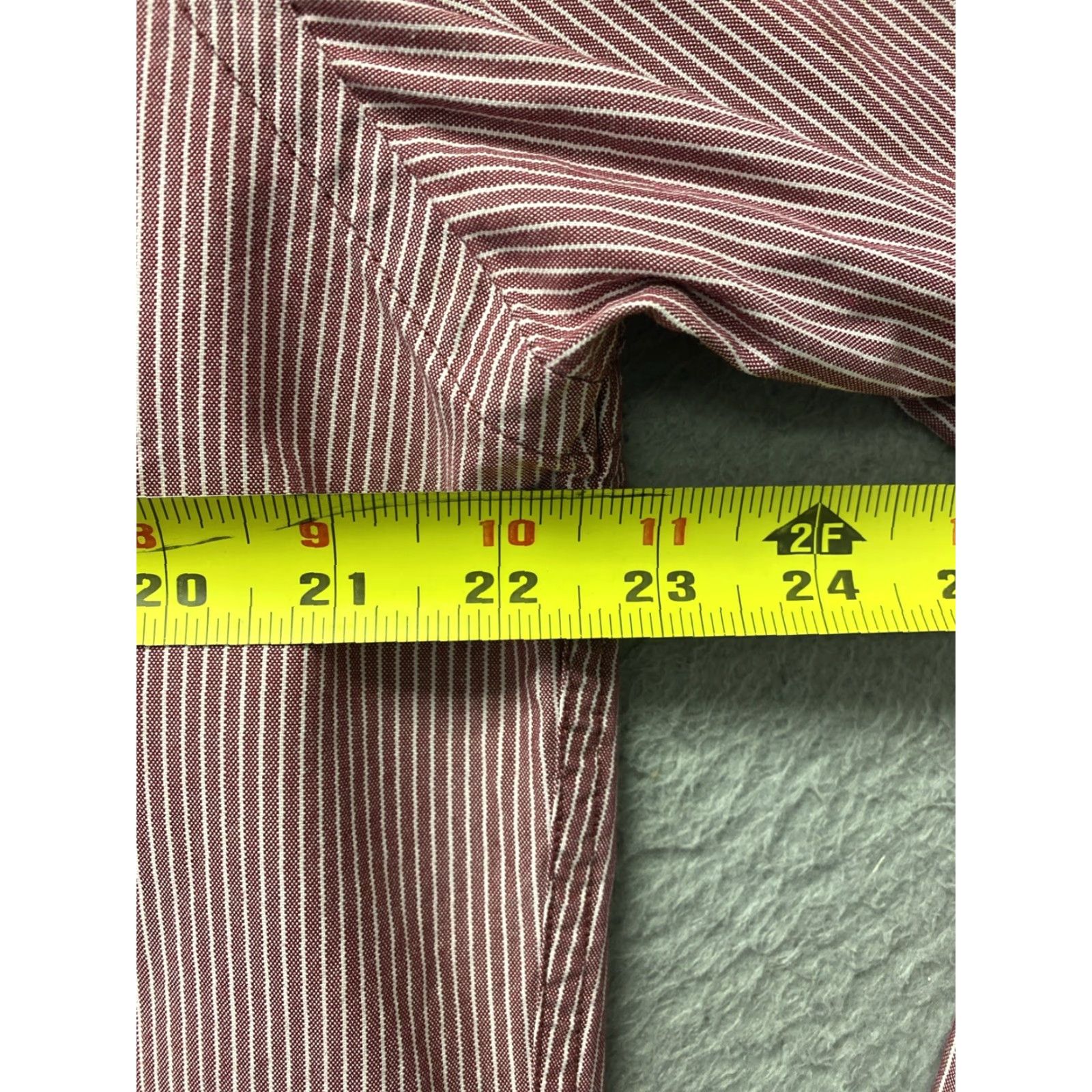 Abercrombie & Fitch Abercrombie & Fitch New York Men Button Down Shirt XL Red Long Sleeves /116-70 Size US XL / EU 56 / 4 - 7 Thumbnail