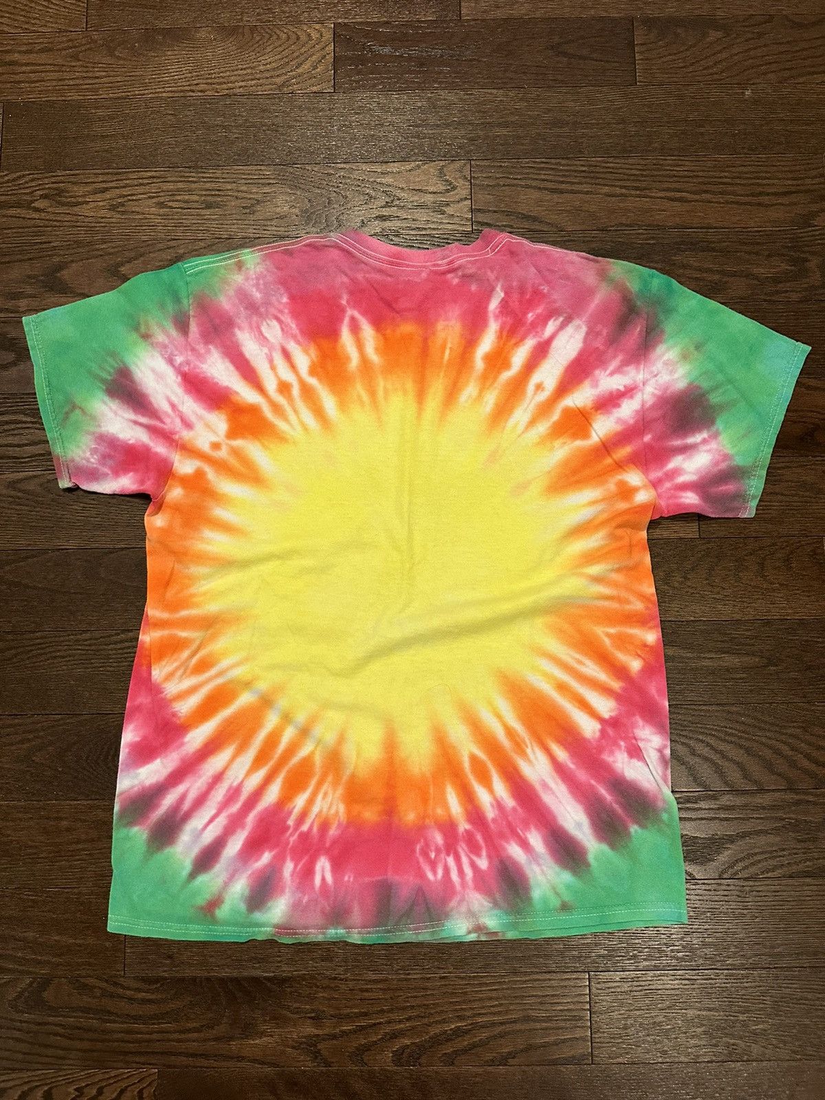 Keith Haring Vintage Keith Haring Air Jordan Tie Dye Tee Size US L / EU 52-54 / 3 - 2 Thumbnail