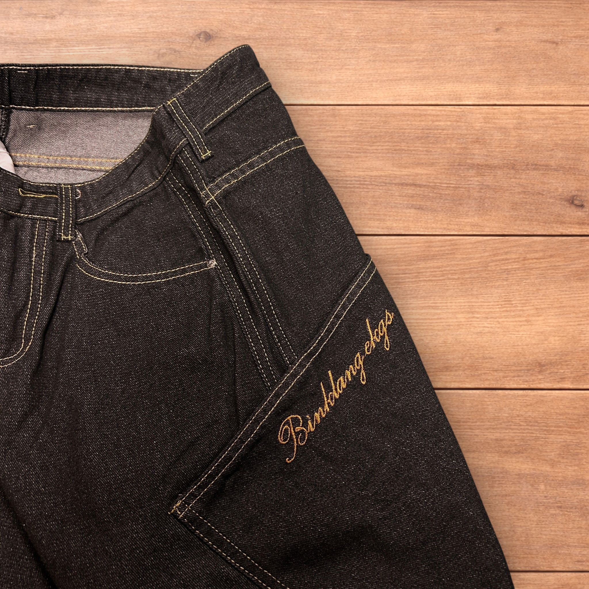 Japanese Brand Vintage style baggy wide leg skater fit jeans in mid black. Size US 36 / EU 52 - 4 Thumbnail