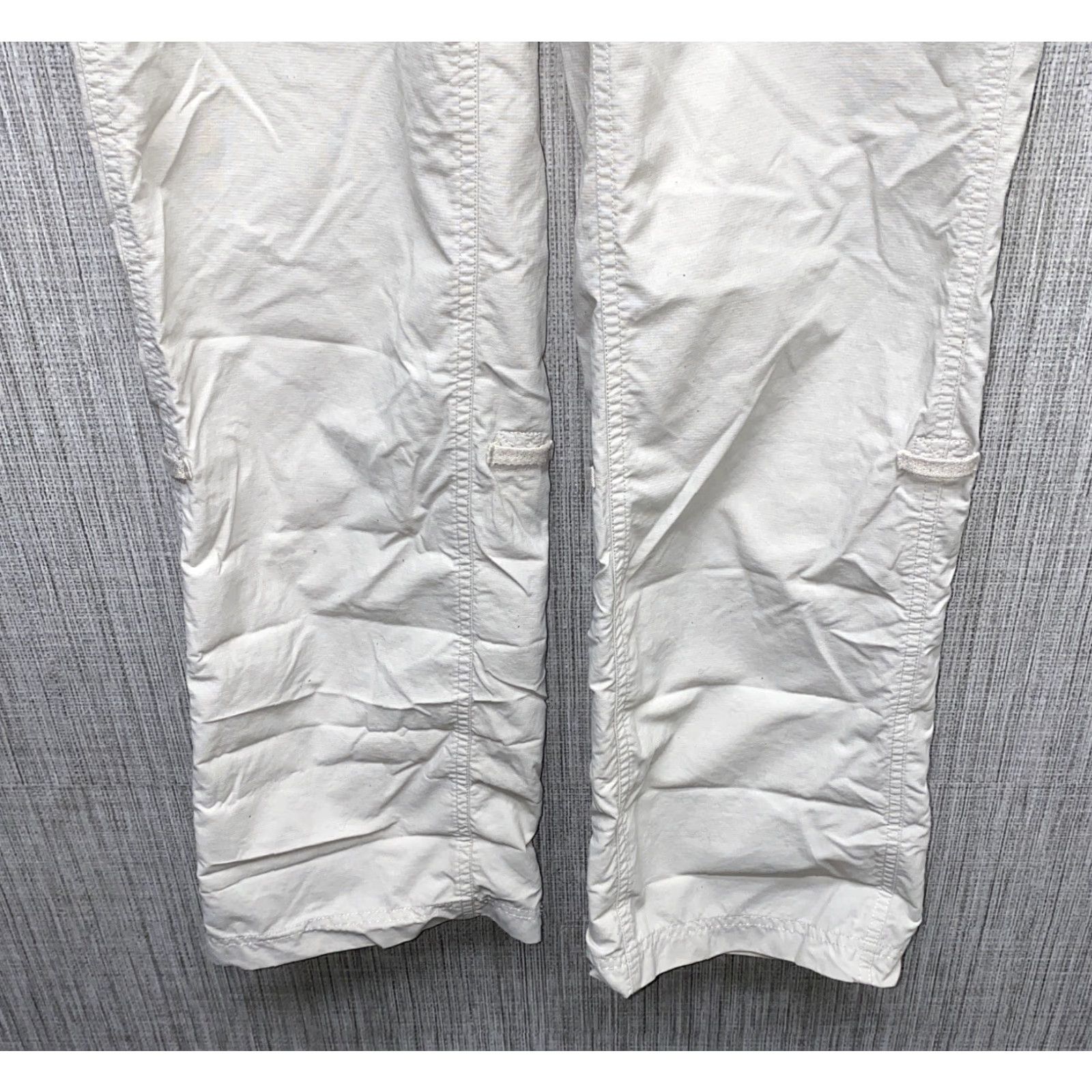 The North Face The North Face Women's Hiking Pants Size 4 Beige Nylon Stow Pocket Casual Size 27" / US 4 / IT 40 - 3 Thumbnail