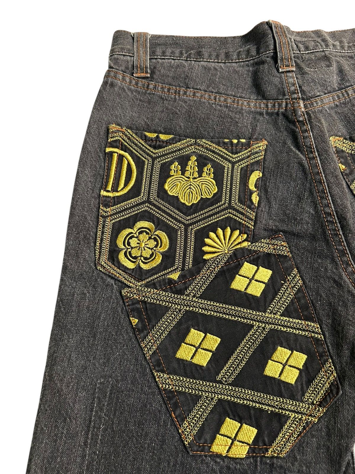 Japanese Brand Karakuri Tamshii Inspired Multi Pocket Denim Jeans Rare Size US 29 - 4 Thumbnail