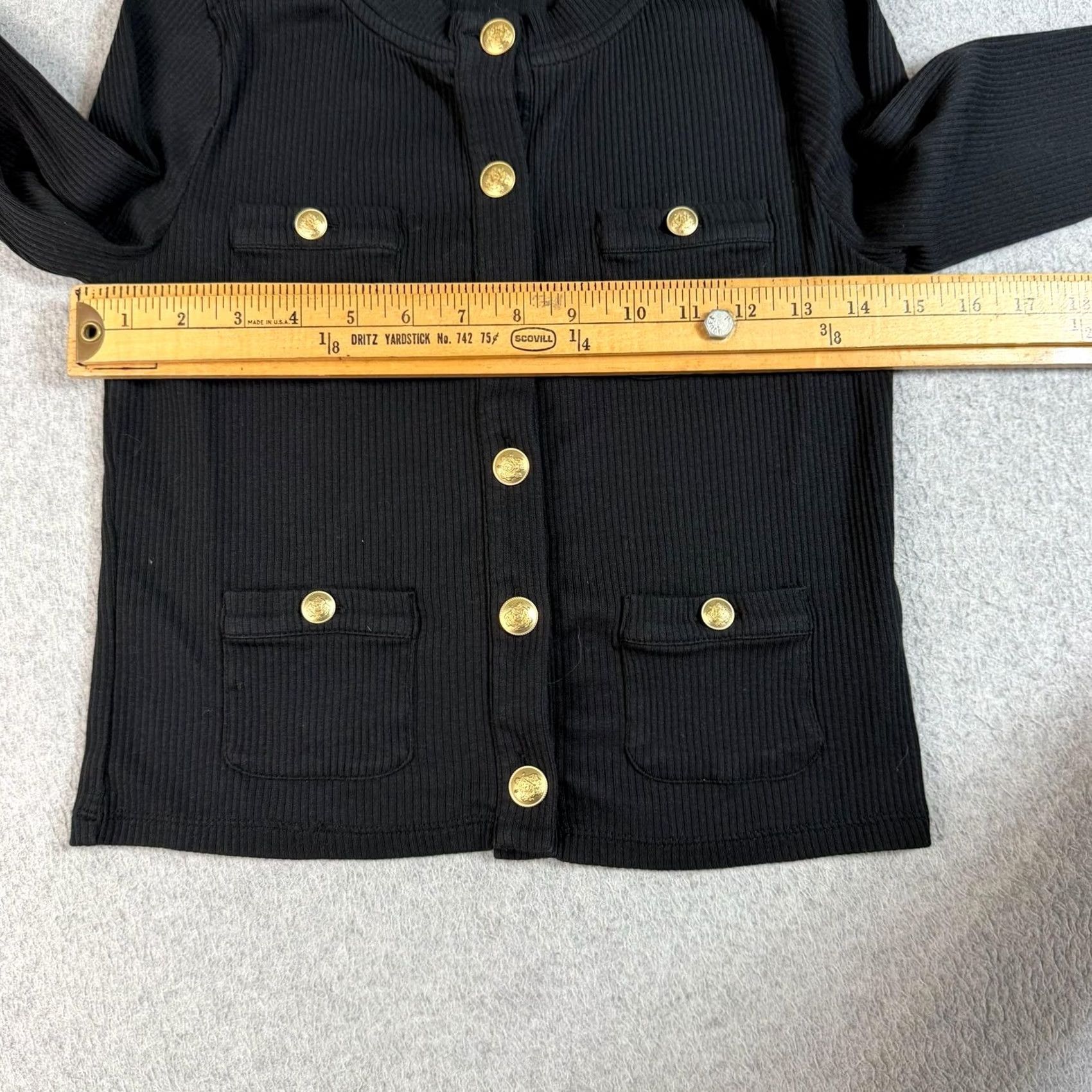 J.Crew J.CREW Cardigan Sweater Women Small Black Lightweight Knit Crew Neck Gold Button Front Ribbed Cap Sleeve Size S / US 4 / IT 40 - 7 Thumbnail