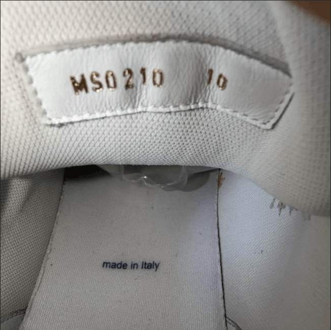 Louis Vuitton Louis Vuitton low-top sneakers Size US 11 / EU 44 - 5 Thumbnail