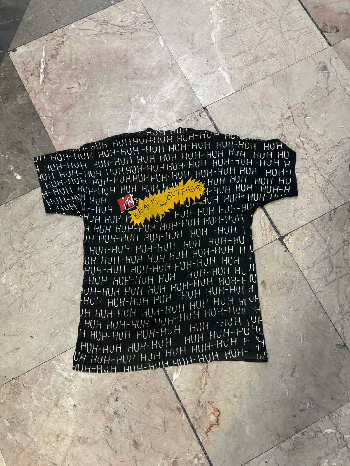 Mtv Vintage Beavis And Butthead MTV 1993 AOP cartoon tee Size US L / EU 52-54 / 3 - 4 Thumbnail