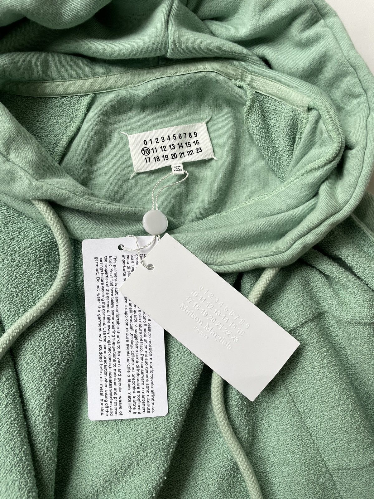 Maison Margiela S/S 18 Reworked Oversized Hoody Size US M / EU 48-50 / 2 - 8 Thumbnail