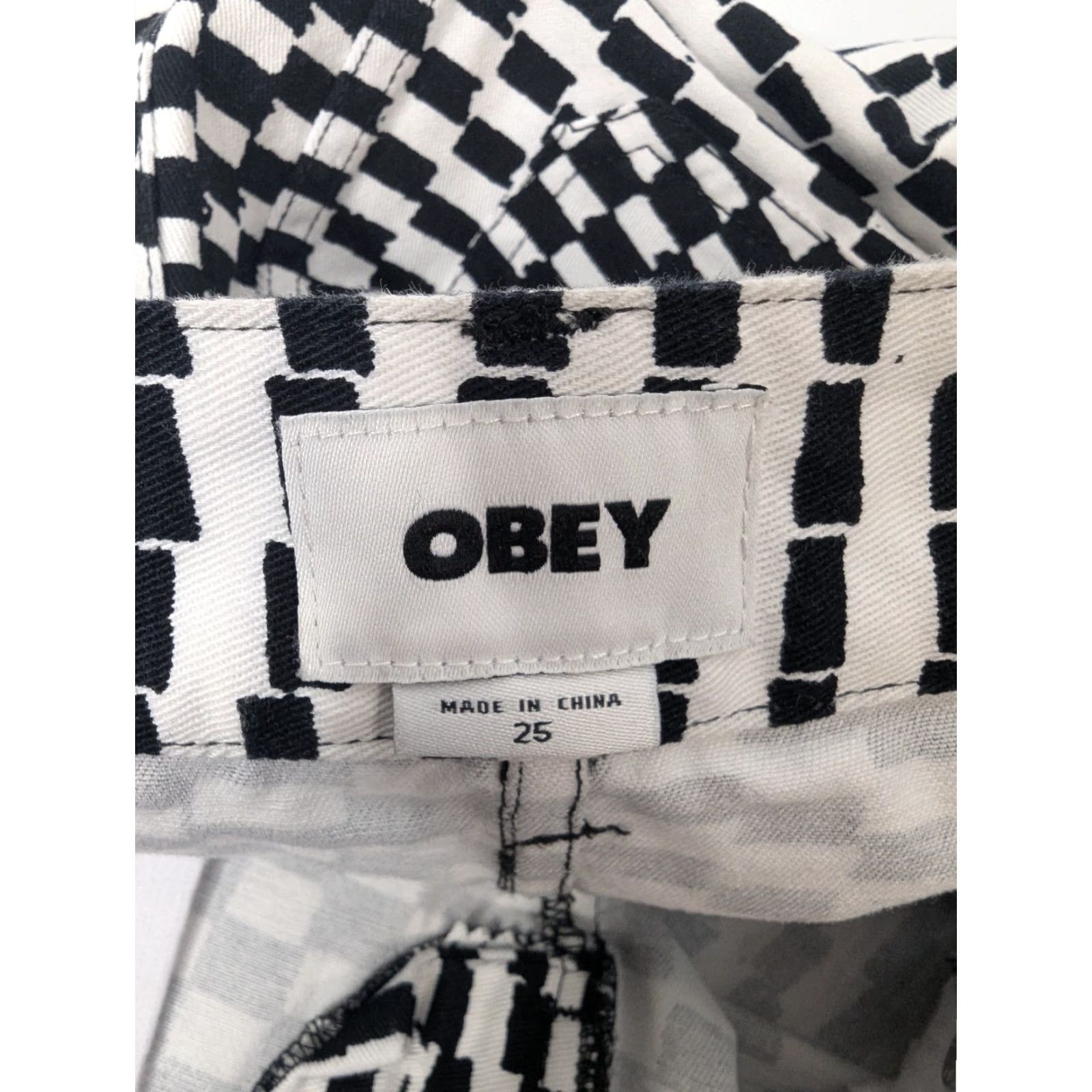 Obey OBEY Black White Checkered Skirt Women's 25 Punk Grunge Emo Skate Hesh Mini Size 42" / US 20 - 7 Thumbnail