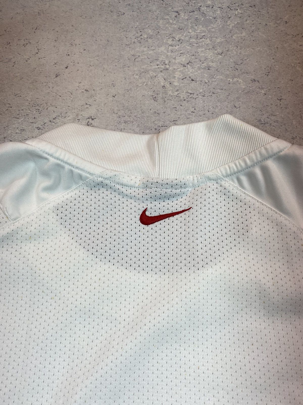 Nike × Vintage Vintage Men’s Nike Undershirt with big centre logo size M Size US M / EU 48-50 / 2 - 15 Thumbnail