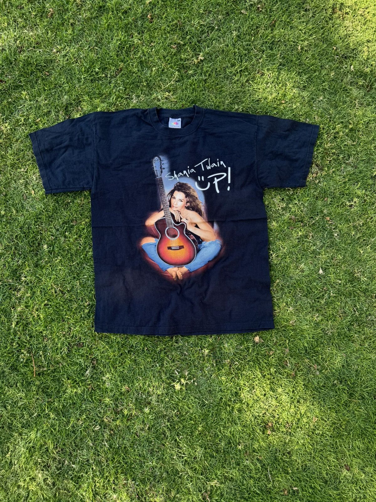 Vintage Vintage Shania Twain 2003 UP Double Sided Tour Band T-Shirt Size US L / EU 52-54 / 3 - 1 Thumbnail