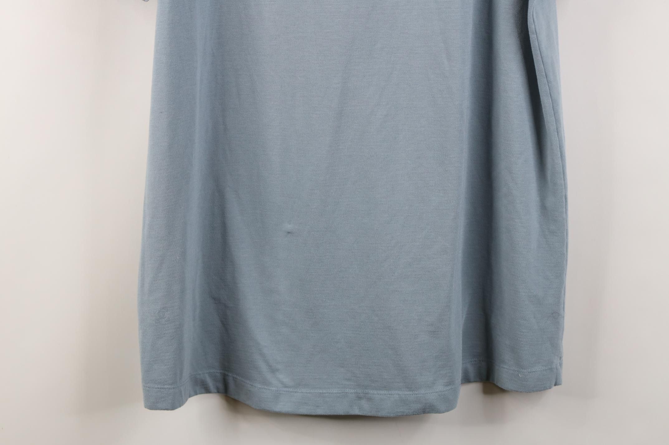 Lululemon Lululemon Evolution Short Sleeve Collared Golf Polo Shirt Size US L / EU 52-54 / 3 - 14 Thumbnail