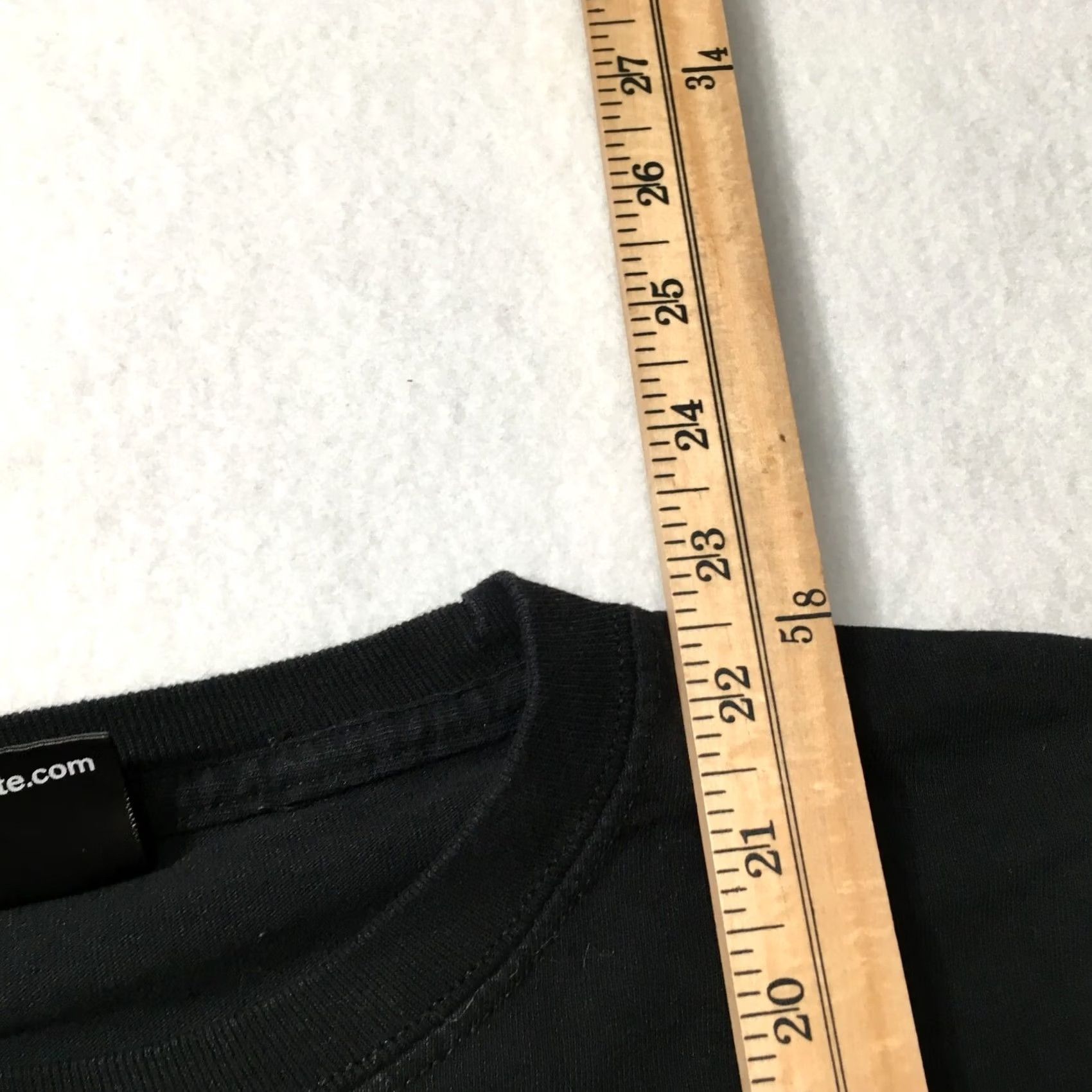 Vintage Santa Cruz Mens Shirt Black Medium Short Sleeve Shirt M Black Graphic Print California Mens Size US M / EU 48-50 / 2 - 6 Thumbnail