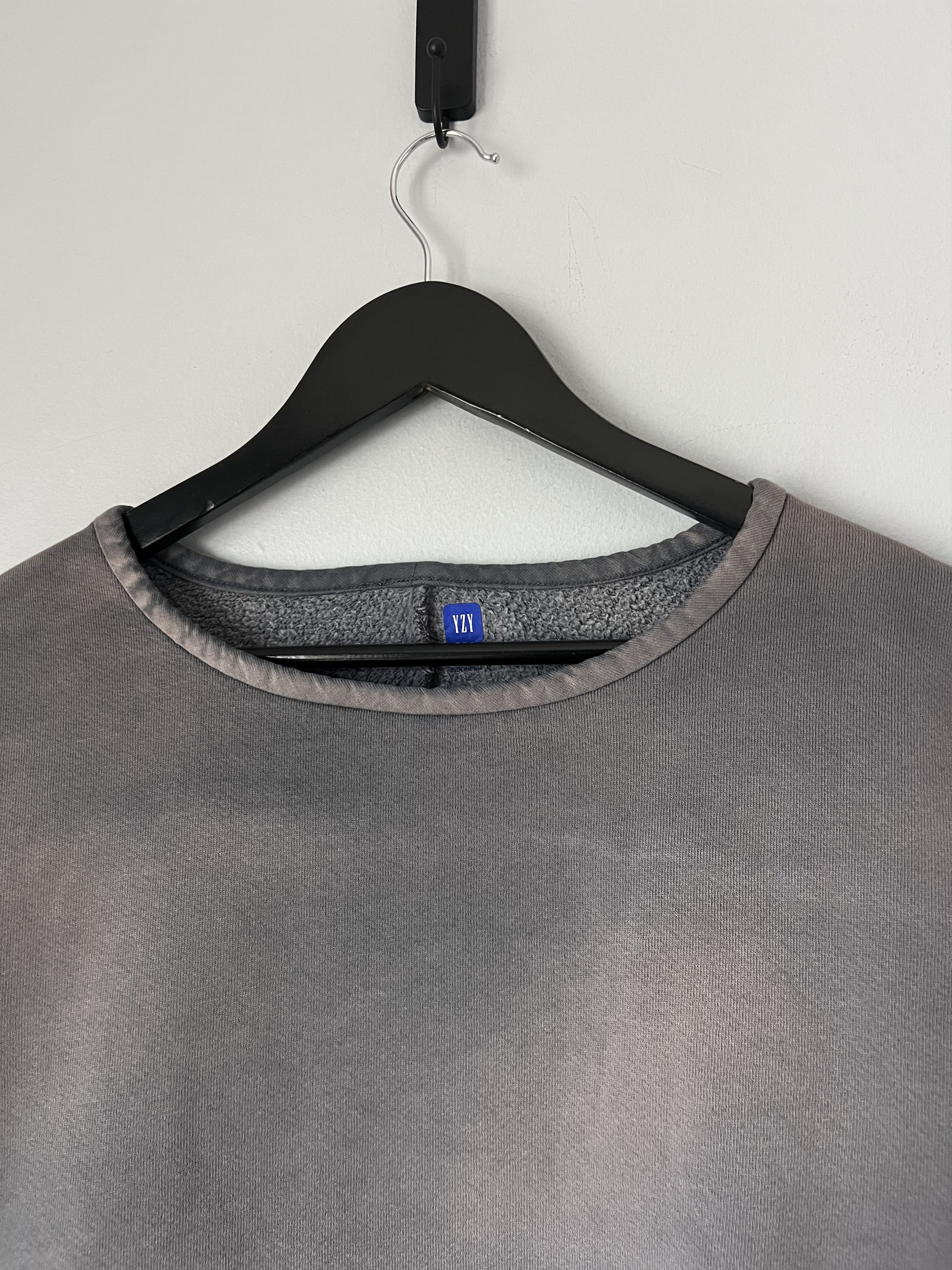 Gap Yeezy Gap Yoke Back Tee in Faded Grey Size US S / EU 44-46 / 1 - 2 Thumbnail