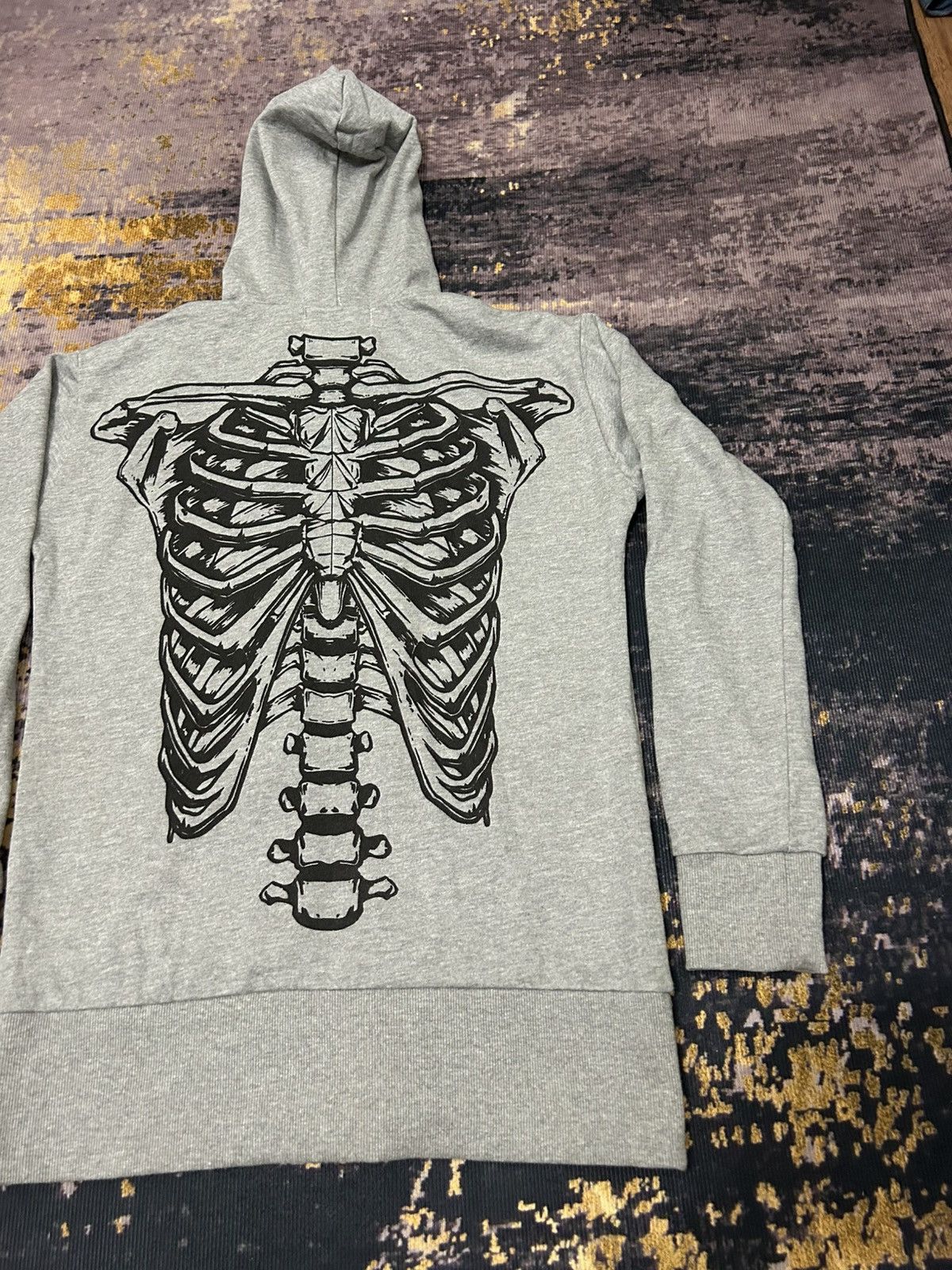 Japanese Brand Glad News Japan Skull Spine Studded Zip Hoodie Size US M / EU 48-50 / 2 - 4 Thumbnail