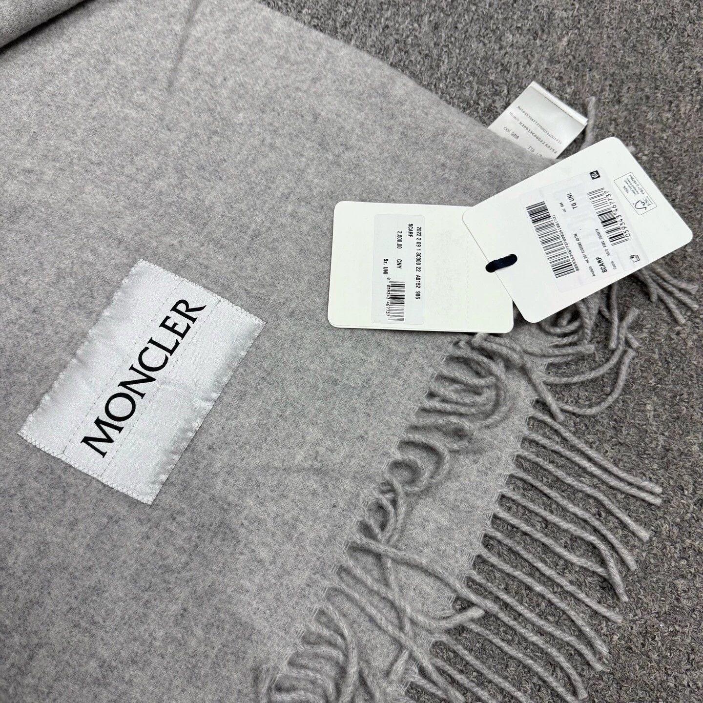 Moncler Moncler NWT Gray Wool Scarf Size ONE SIZE - 3 Thumbnail
