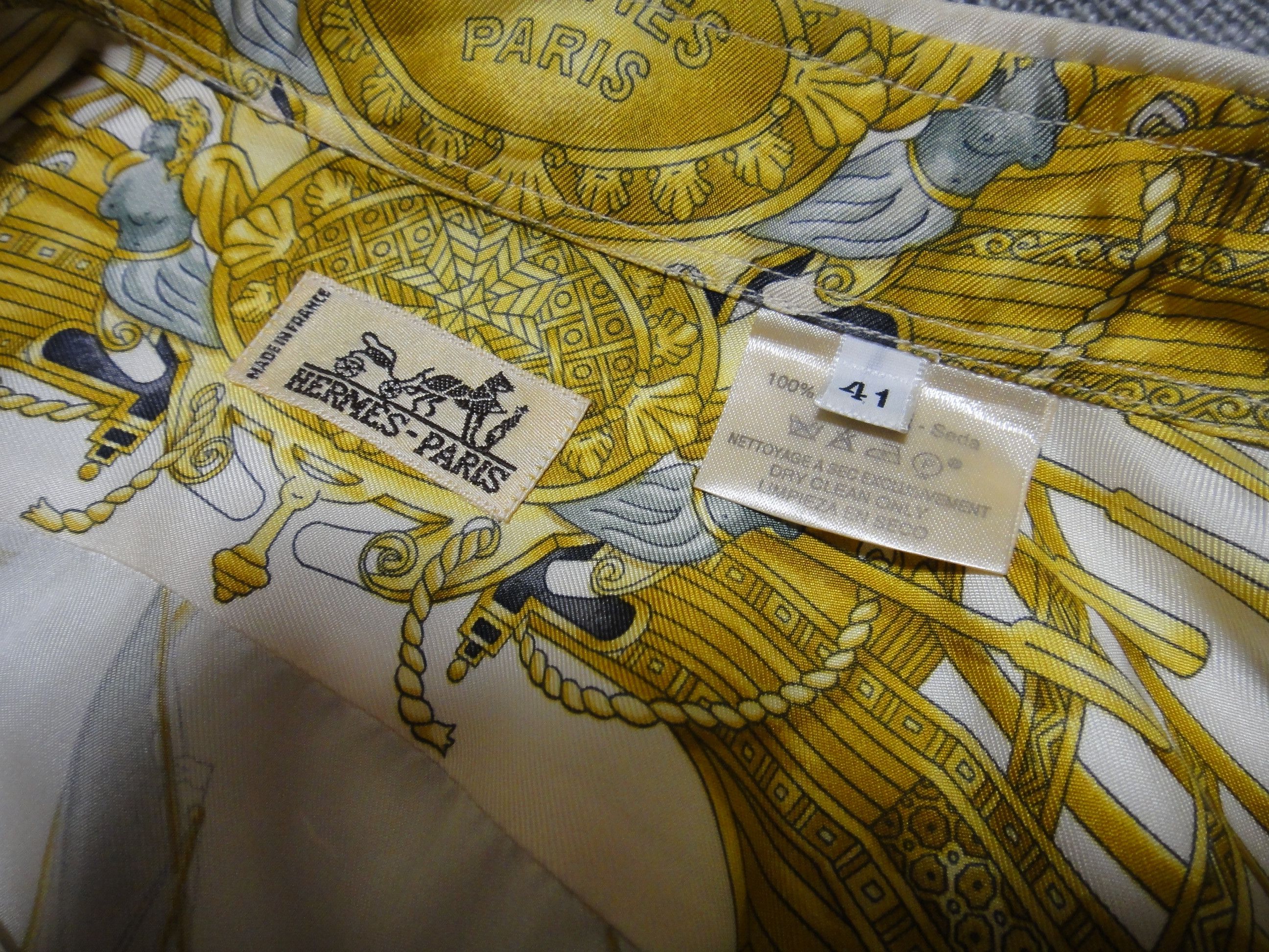 Hermes Hermes scarf shirt, 100% silk shirt, serie button Size US L / EU 52-54 / 3 - 8 Thumbnail