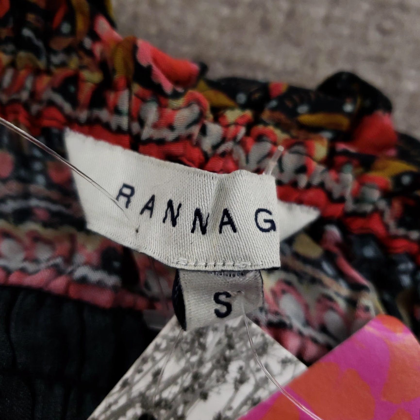 Vintage Ranna Gill Shirt Womens Small Black Floral Smocked Peplum Puff Sleeve Bohemian Size S / US 4 / IT 40 - 5 Thumbnail