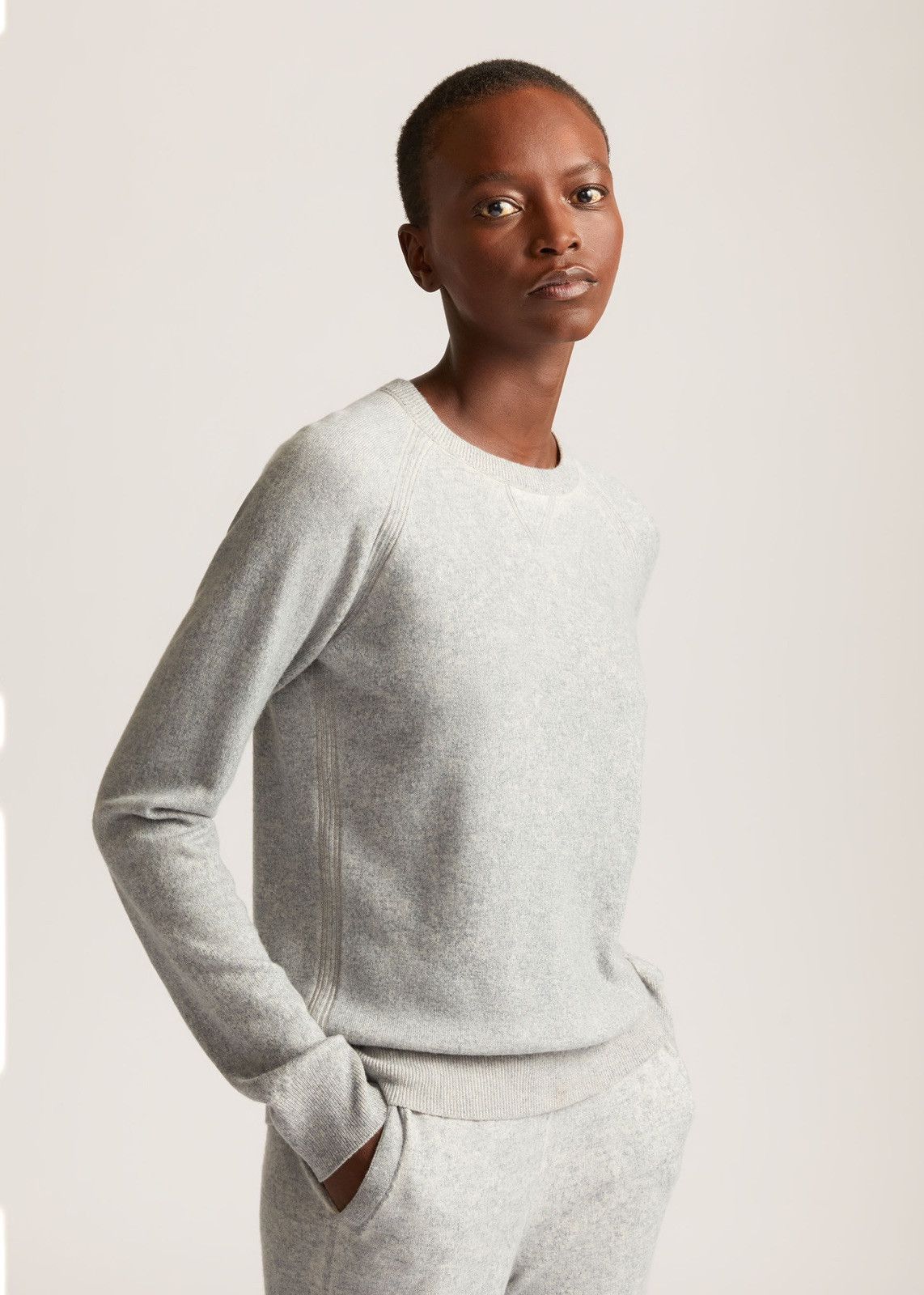 Loro Piana o1srvl11e0125 Merano Cashmere Crewneck Sweater in Grey Size S / US 4 / IT 40 - 4 Thumbnail