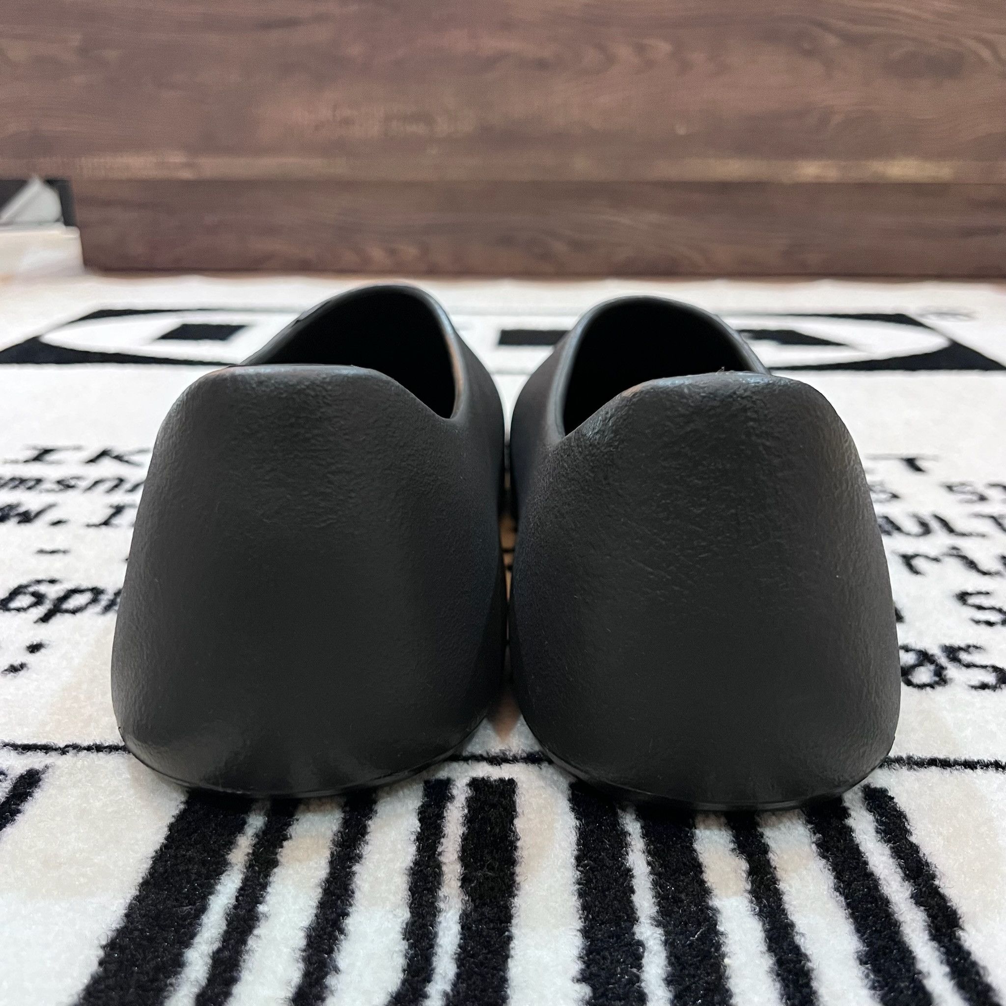 Yeezy Yeezy Rubber Slip On Shoes - Black Size 10us. Size US 10 / EU 43 - 5 Thumbnail