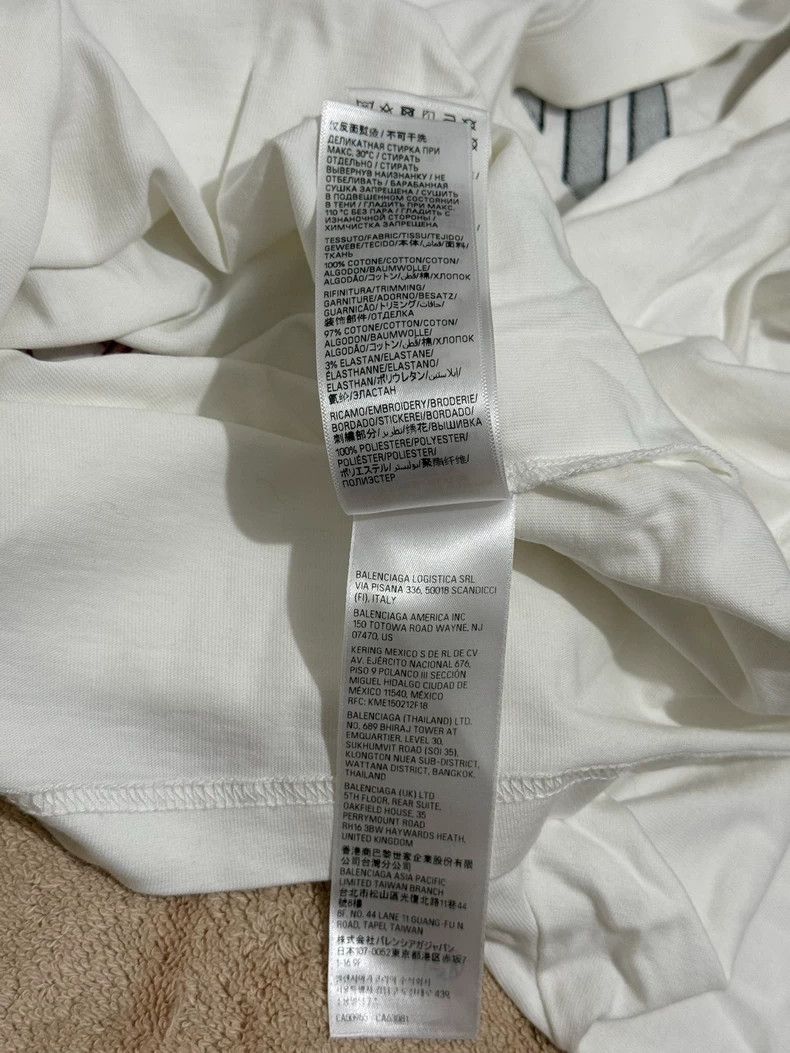 Balenciaga Balenciaga 3B Short Sleeve T-Shirt Size US M / EU 48-50 / 2 - 5 Thumbnail