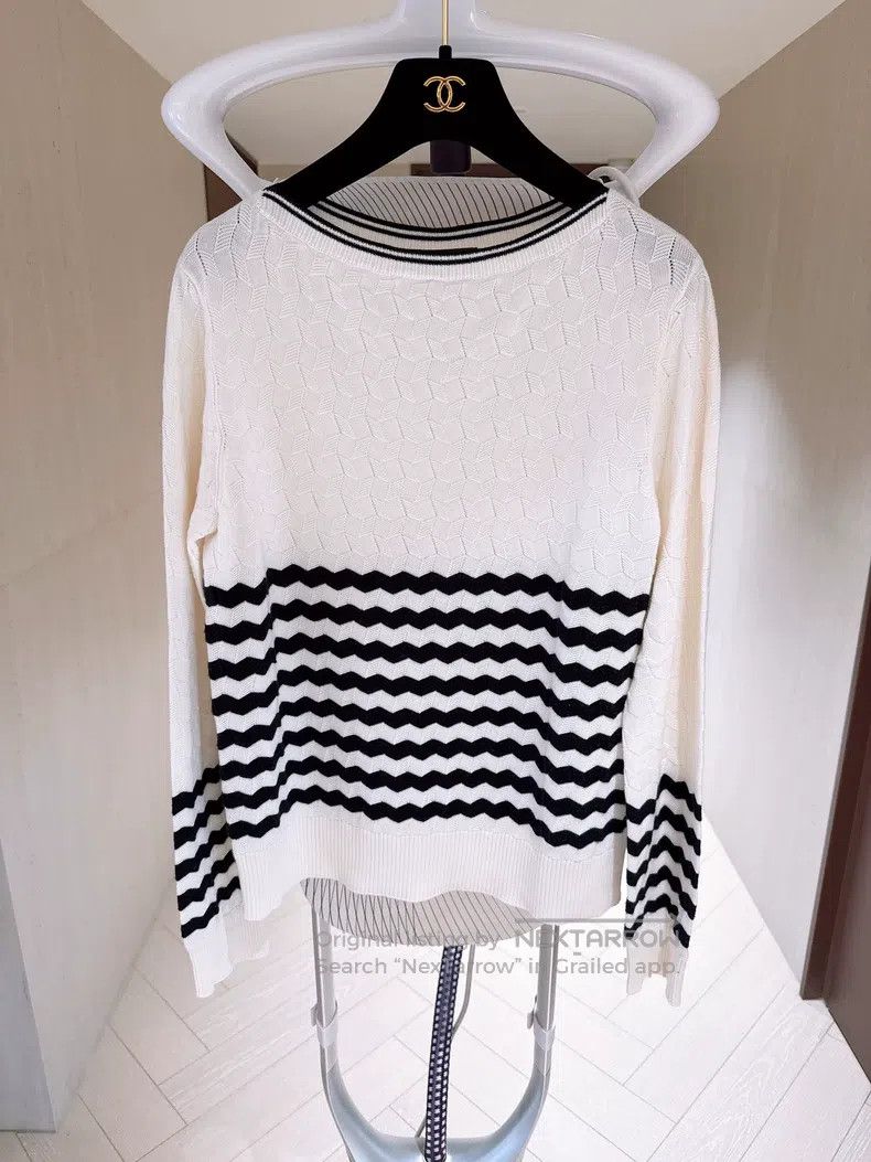 Loro Piana Loro Piana Black and white striped cashmere knit sweater Size XS / US 0-2 / IT 36-38 - 1 Thumbnail