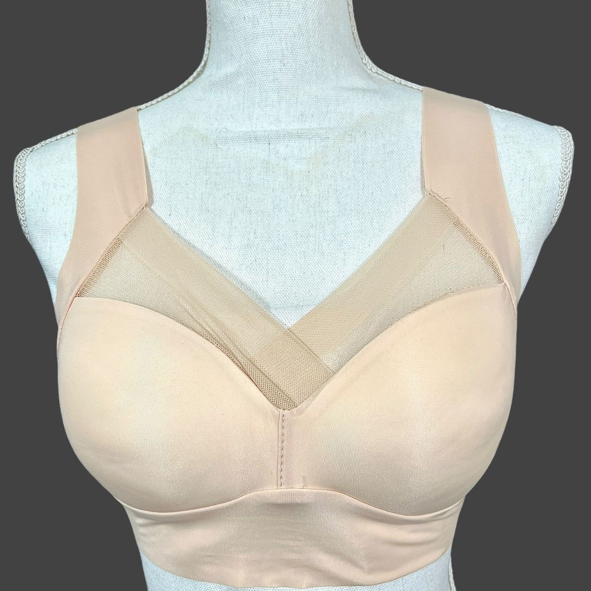 Other Mesh Gathered Seamless Women’s Beige Bra Sz S Size ONE SIZE - 3 Thumbnail