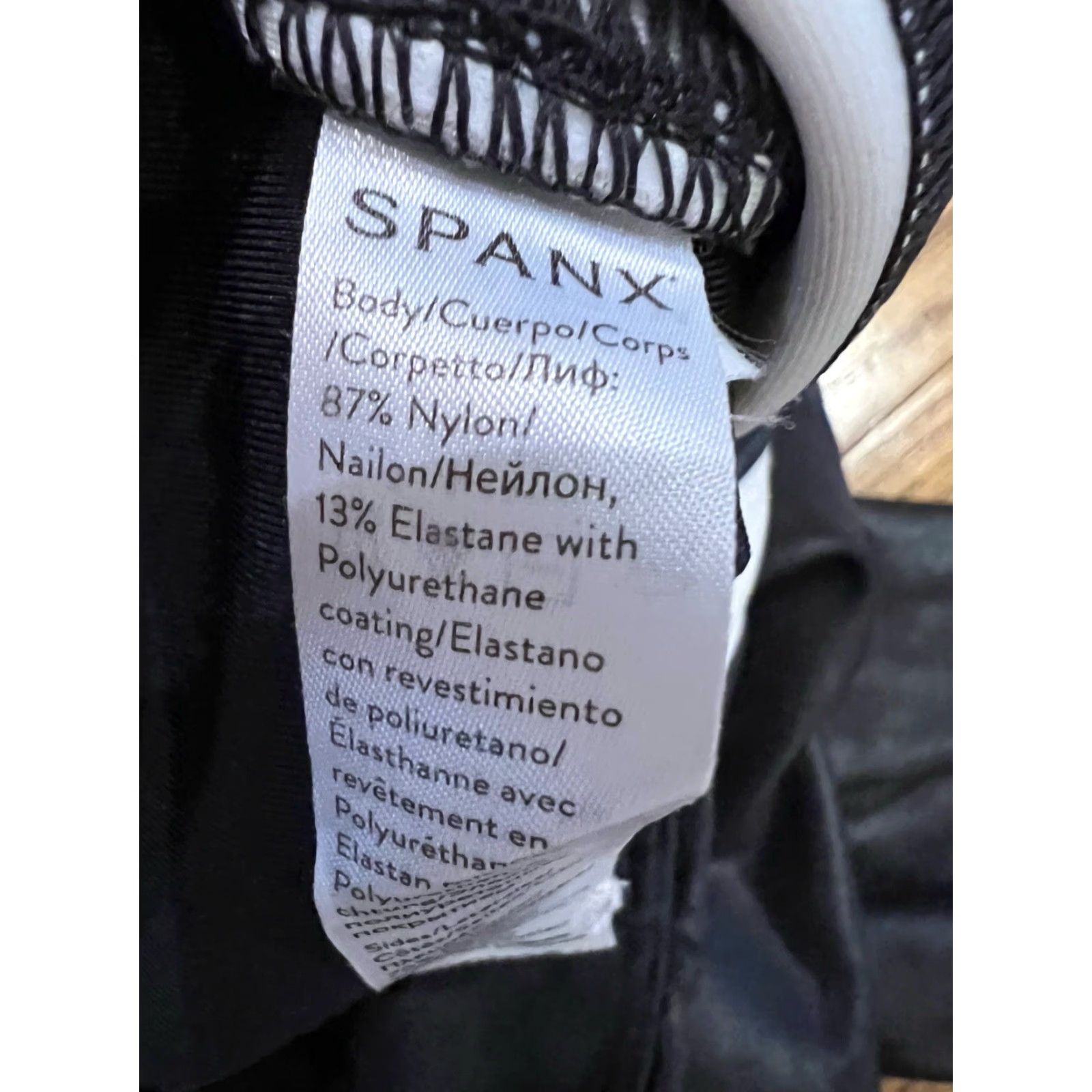 Spanx VINTAGE Spanx Leggings Womens Size Small Black Faux Leather Striped Full Length Pants Going Out Women Size 28" / US 6 / IT 42 - 7 Thumbnail