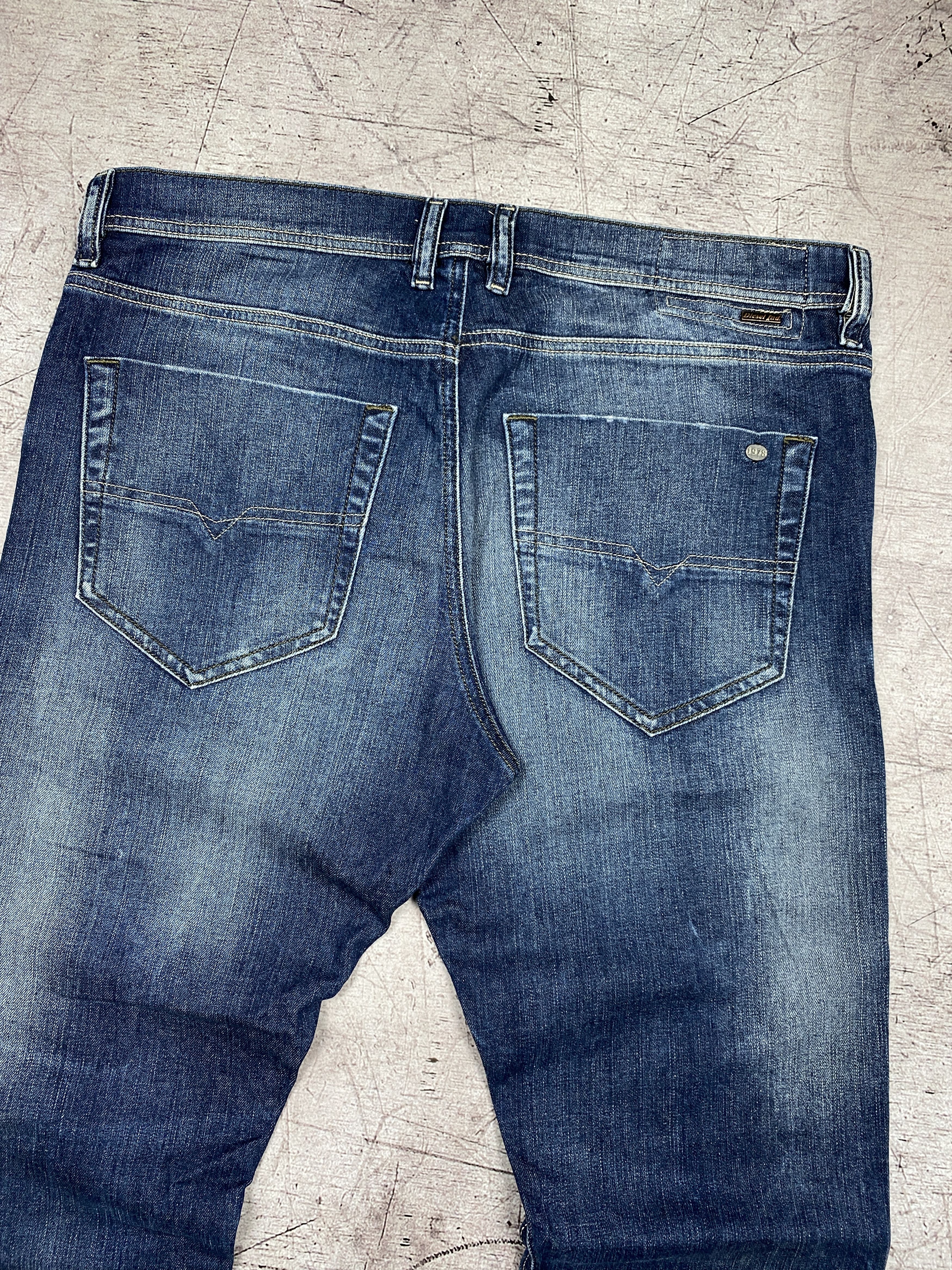 Diesel × Vintage Diesel Tepphar Mens Denim Pants Jeans Size US 34 / EU 50 - 9 Thumbnail