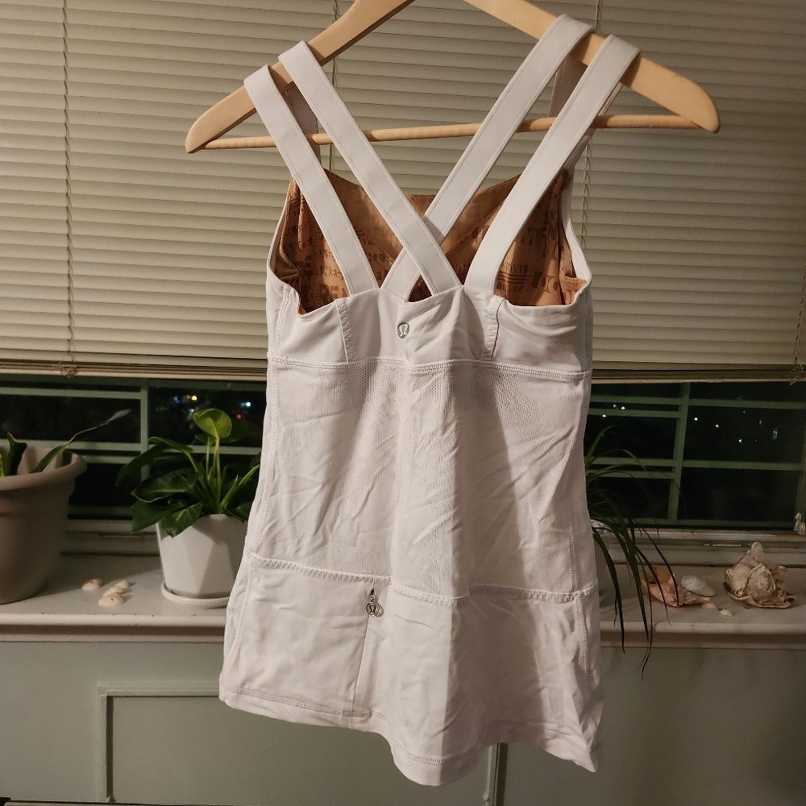 Lululemon Lululemon Crisscross tank top Size S / US 4 / IT 40 - 6 Thumbnail