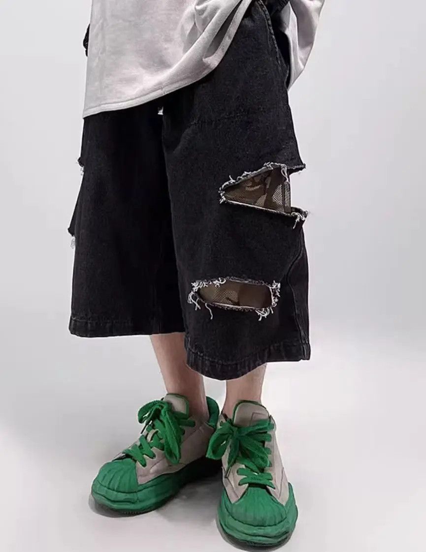 Japanese Brand × Jean Torn Retro Hip Hop Loose Shorts Size US 31 - 2 Thumbnail