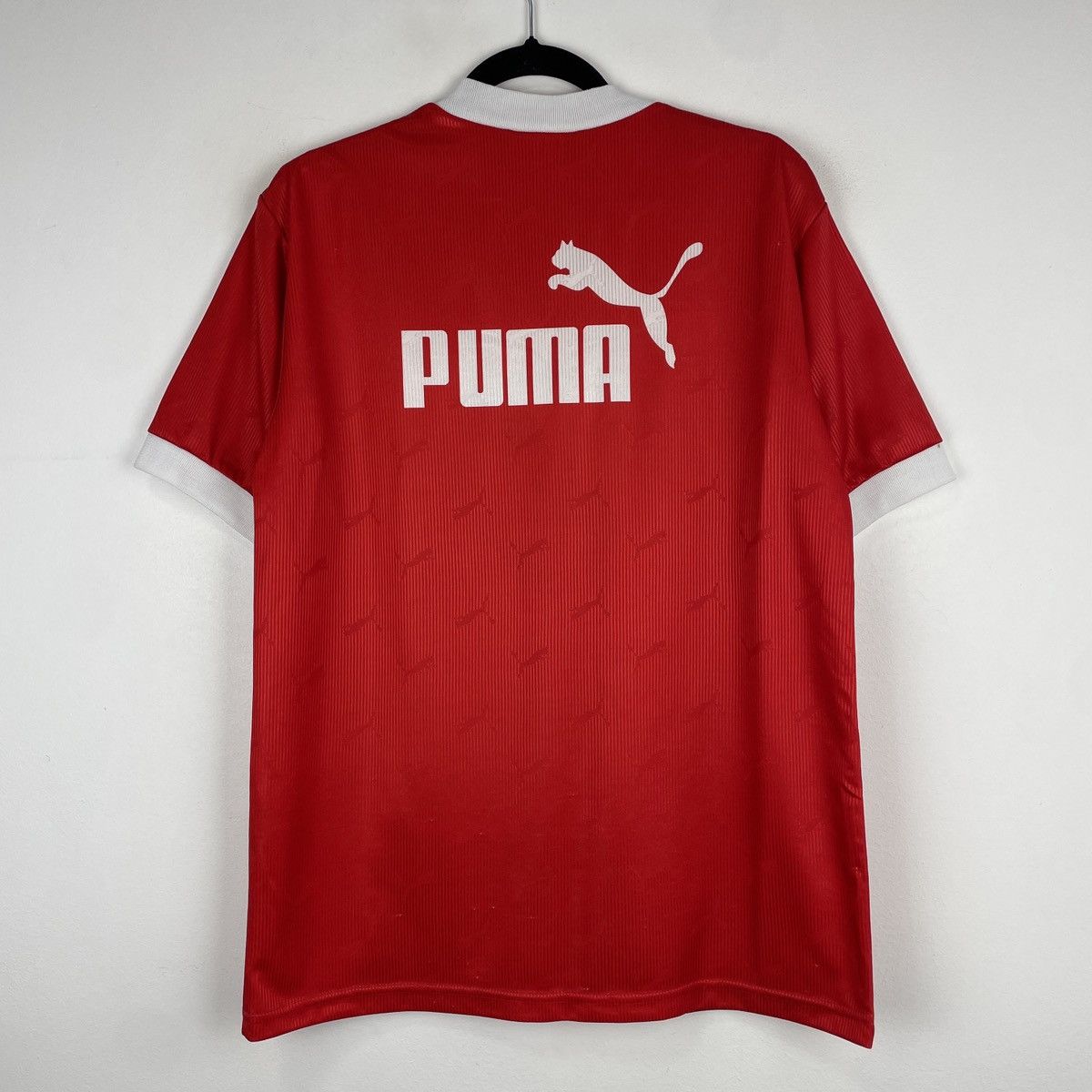 Puma Vintage FC Utrecht Puma Training Jersey Shirt Men Size S-M Size US S / EU 44-46 / 1 - 10 Thumbnail