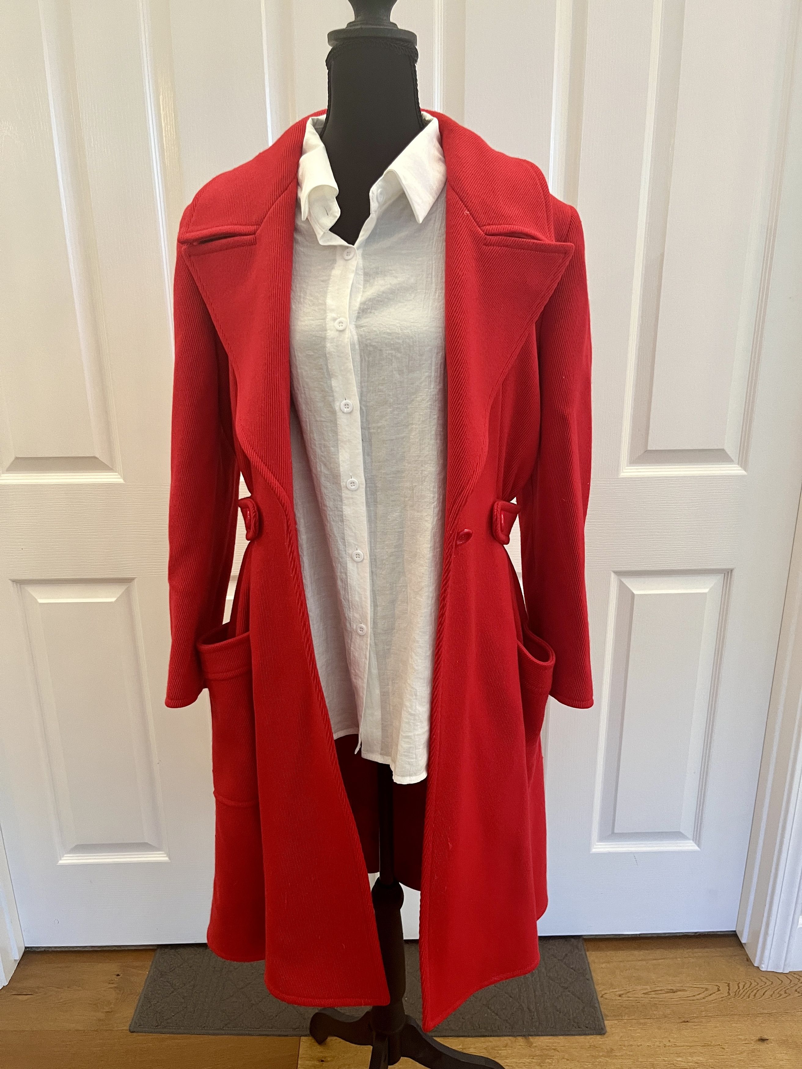 Valentino Vintage Valentino Boutique Red Tweed Peaked Lapel Coat Italy Size M / US 6-8 / IT 42-44 - 6 Thumbnail