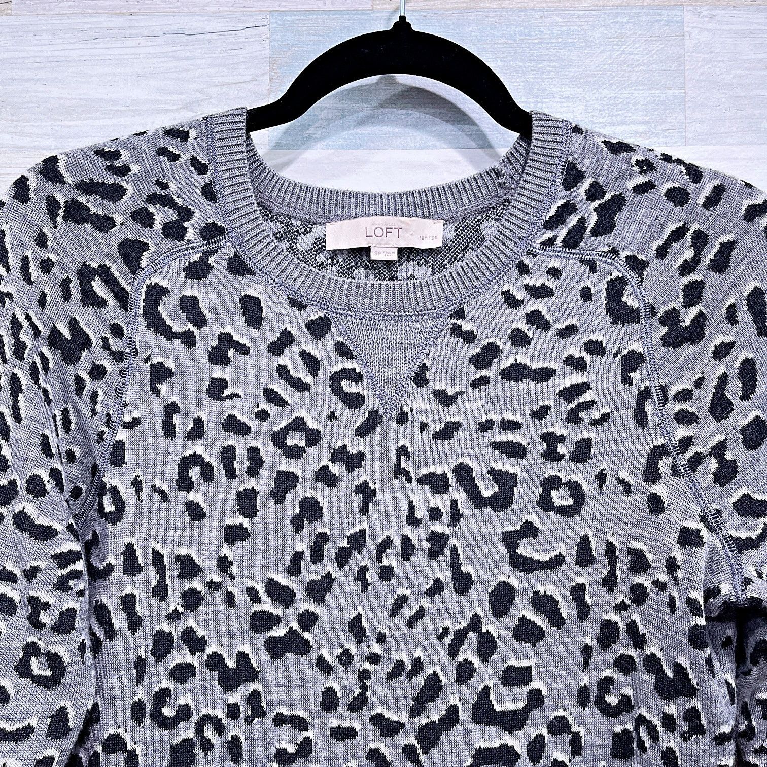 Loft LOFT Leopard Print Sweater Dress Gray Womens Small Petite SP Size S / US 4 / IT 40 - 3 Thumbnail