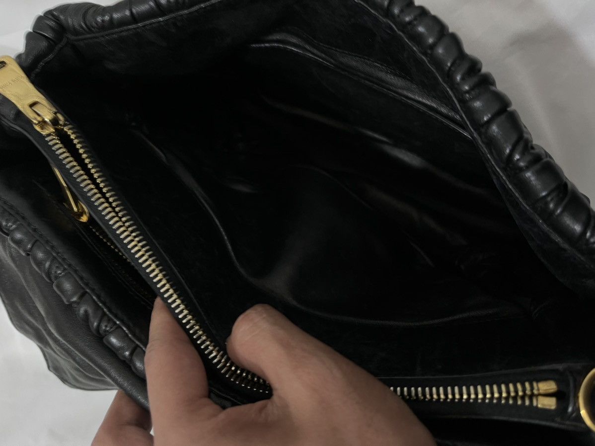 Miu Miu Miu Miu black matelassé Leather Push lockToo handle bag Size ONE SIZE - 12 Thumbnail