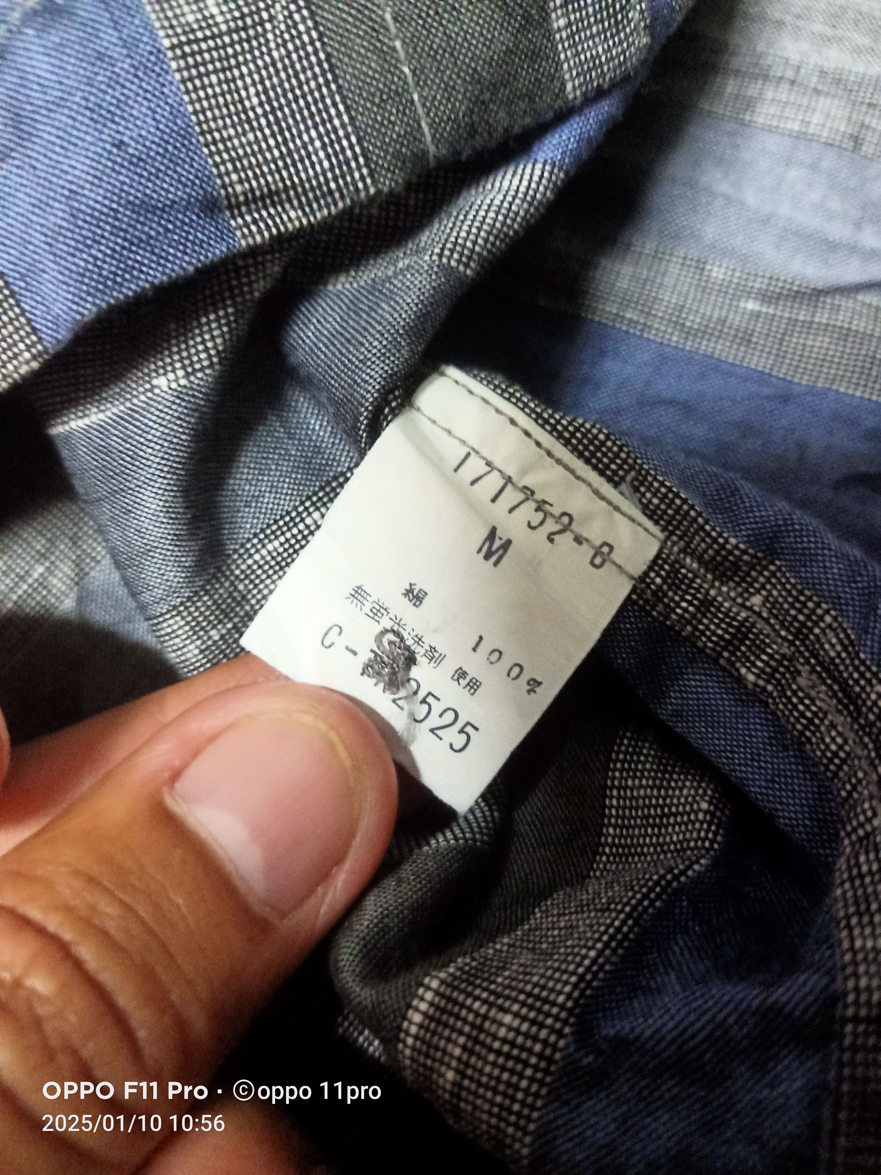 Issey Miyaki Button Up Front Poket coller