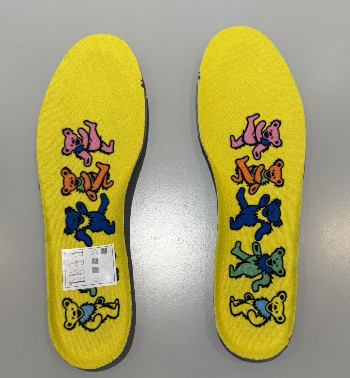 Nike Nike SB Dunk Low Grateful Dead Bears Opti Yellow Size US 11 / EU 44 - 14 Thumbnail