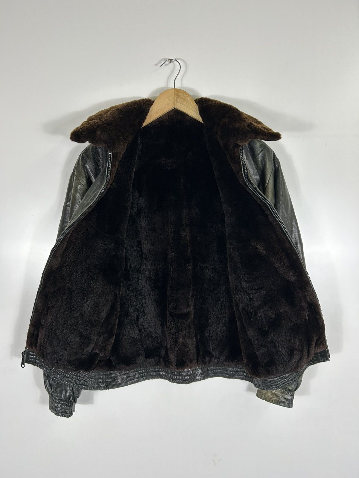 Leather ⚡️Vintage David Goodman Fur Collar Faded Leather Jacket Size US M / EU 48-50 / 2 - 10 Thumbnail