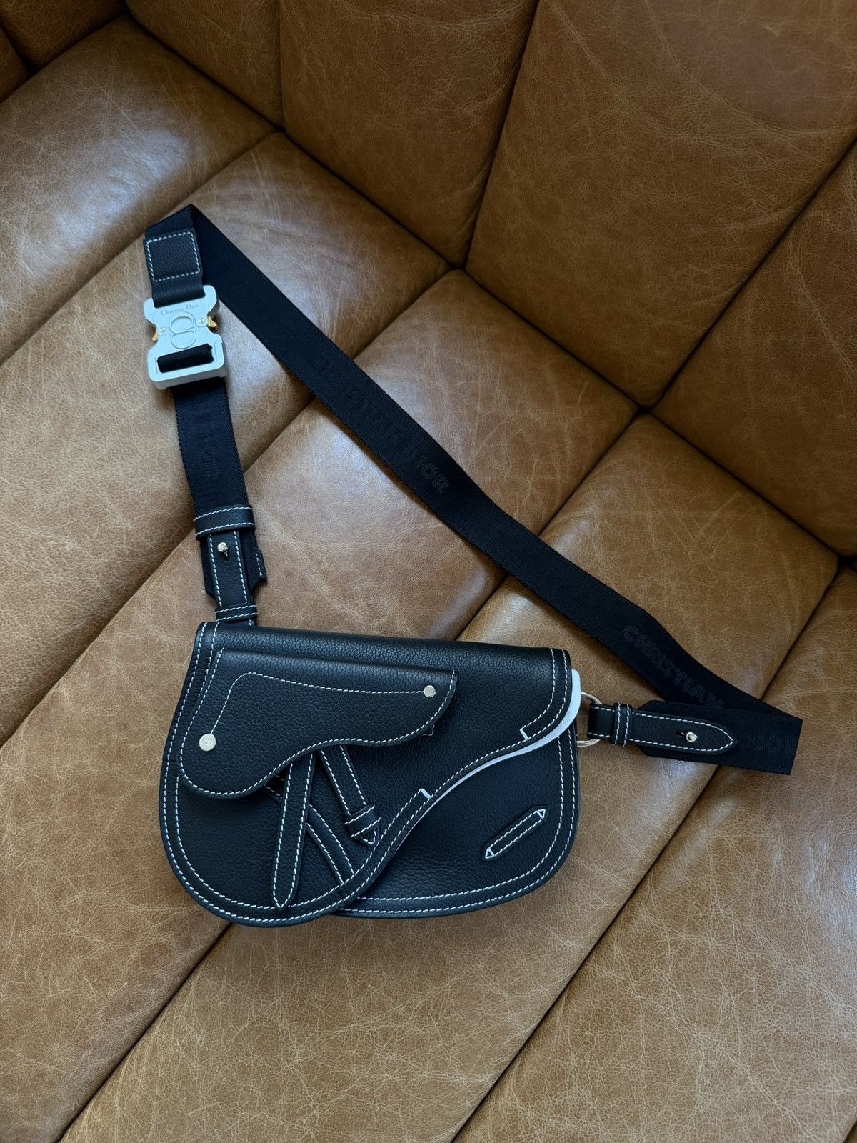 Dior Black Saddle Crossbody Bag Size ONE SIZE - 1 Thumbnail