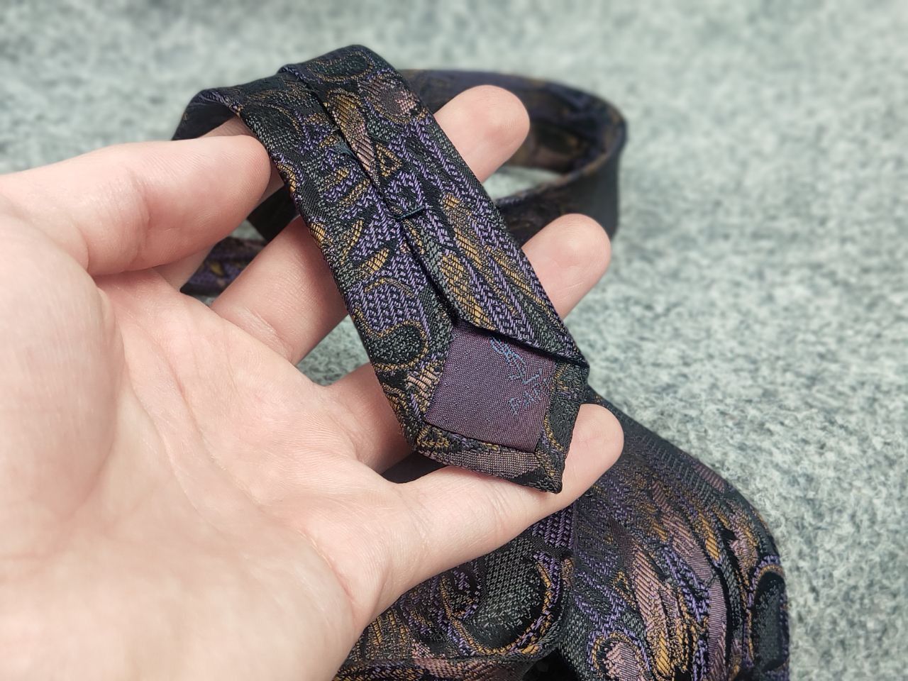 Yves Saint Laurent Yves Saint Laurent Vintage 90s Silk design YSL Tie Pattern Size ONE SIZE - 9 Thumbnail