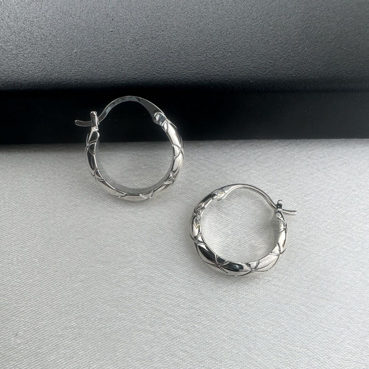 Designer Polished Metal Texture Silver Hoop Earrings for Women Size ONE SIZE - 2 Thumbnail