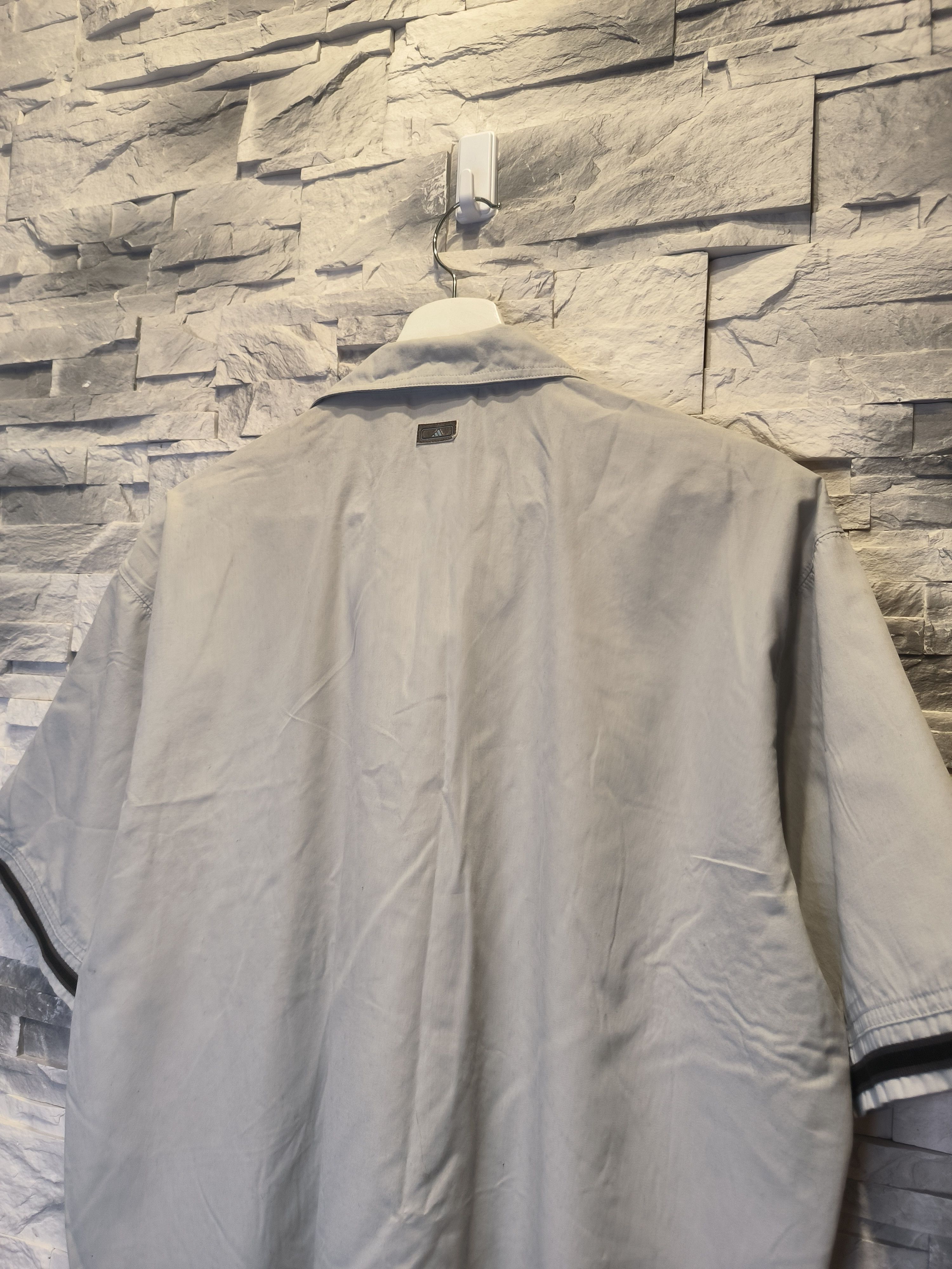 Adidas × Vintage Vintage Adidas Button-Up Shirt Short Sleeve 90s Logo Size US XL / EU 56 / 4 - 4 Thumbnail