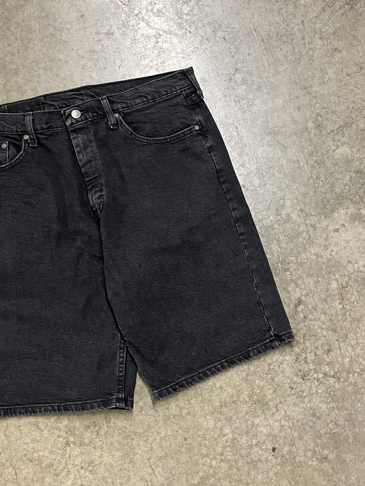 Vintage Y2K jorts baggy fit black skater streetwear hype rare Size US 34 / EU 50 - 7 Thumbnail
